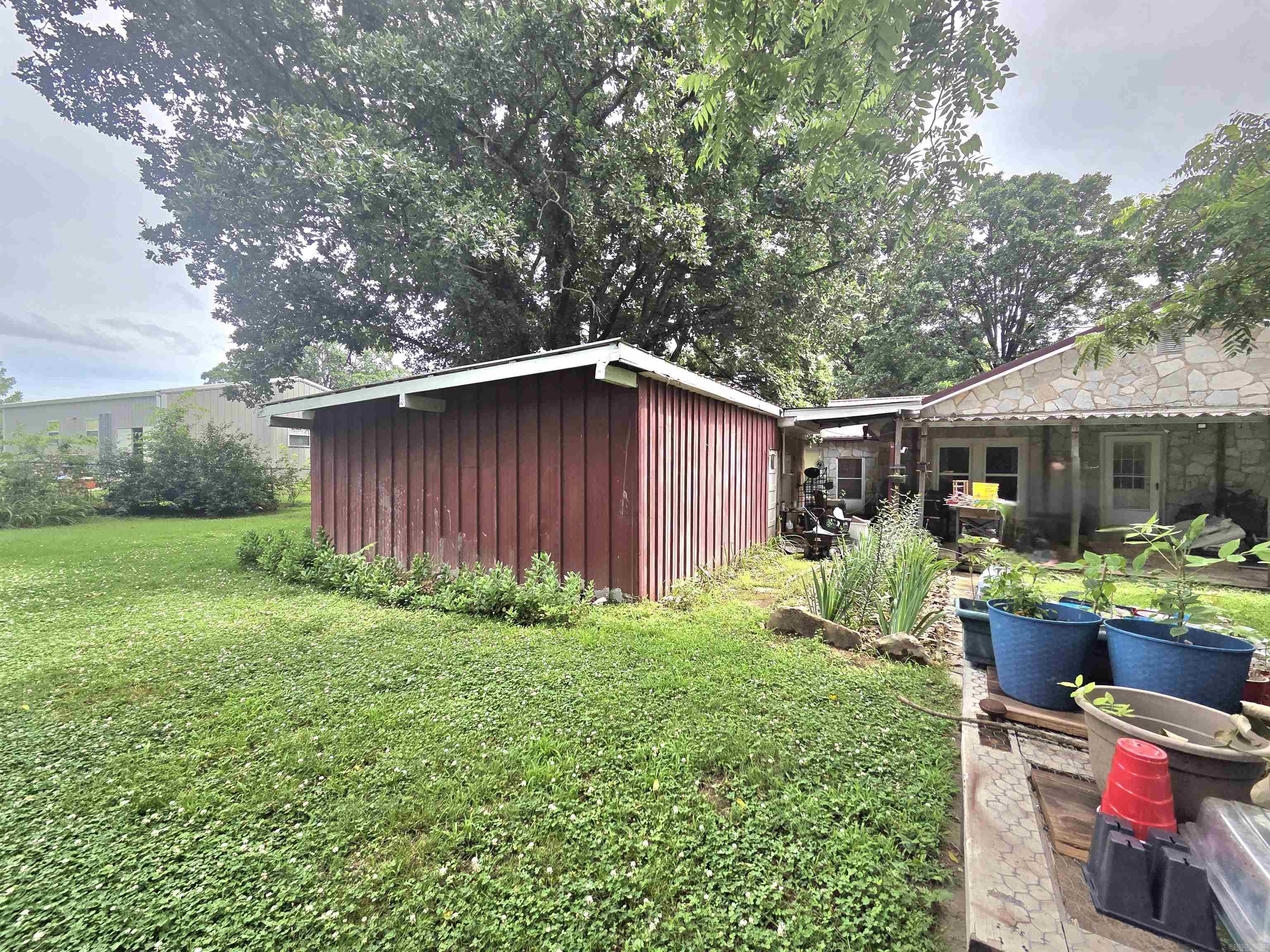 708 Parks Street Property Photo 31