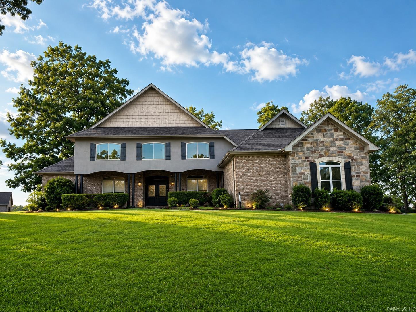 4106 Chapel Hill Property Photo 1