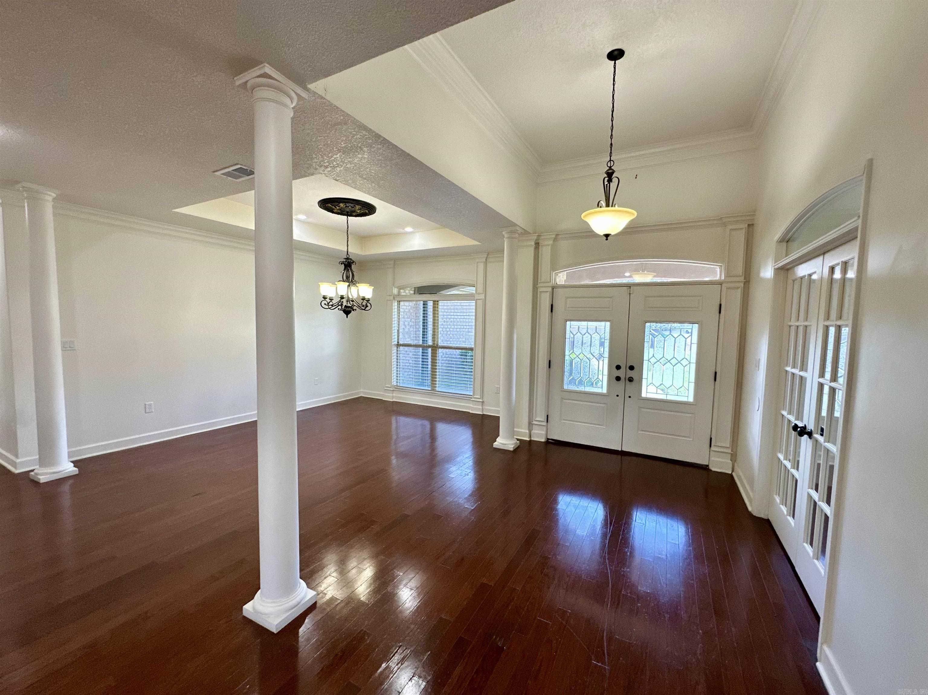 4106 Chapel Hill Property Photo 3