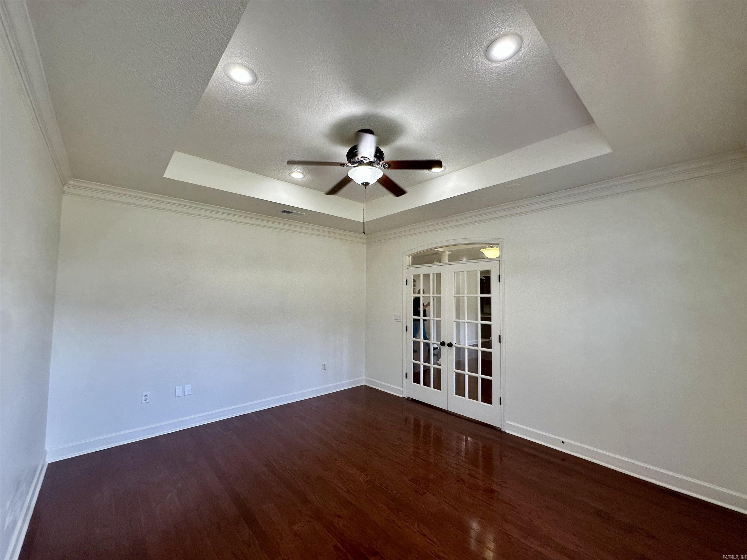 4106 Chapel Hill Property Photo 8