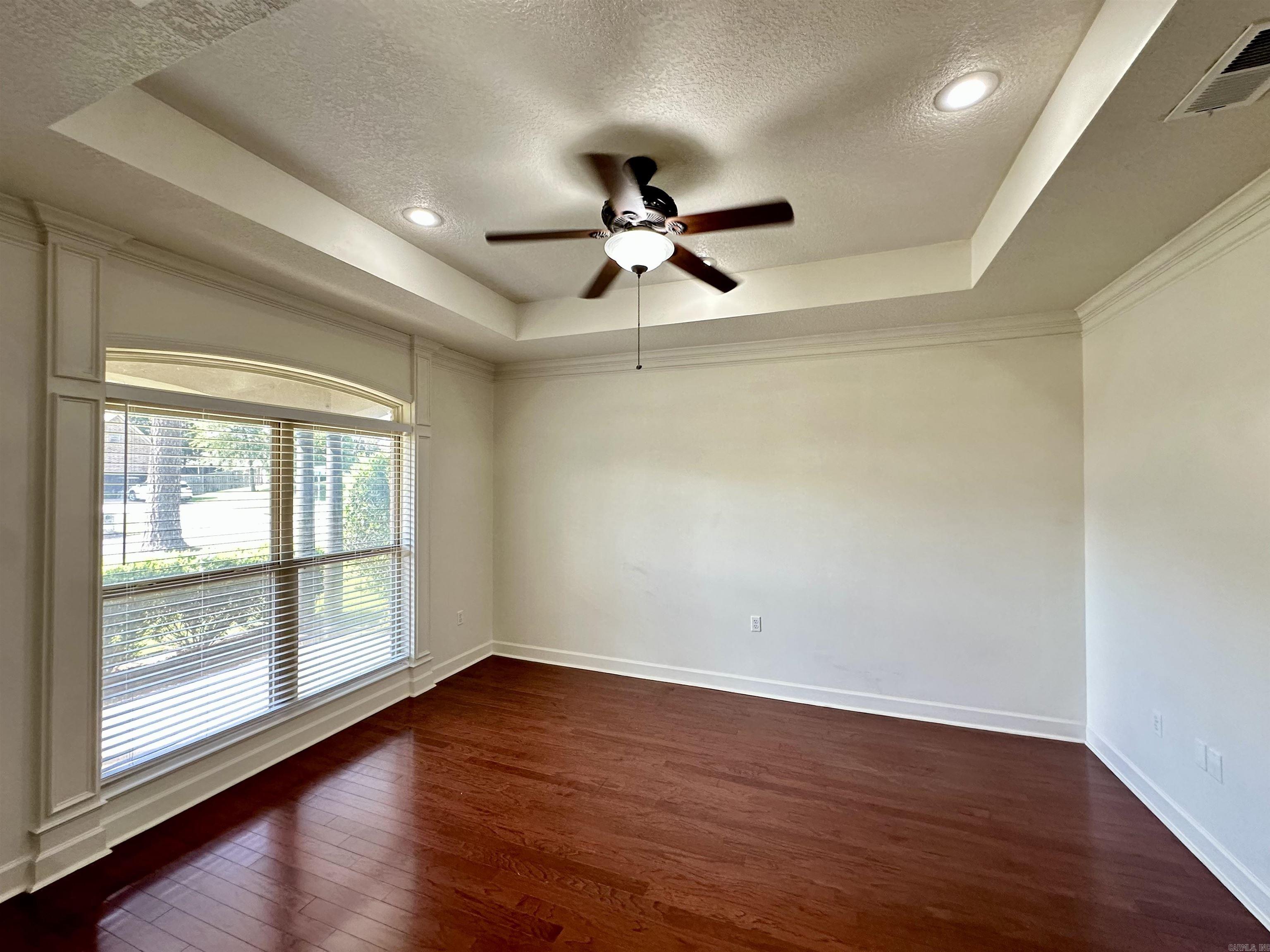 4106 Chapel Hill Property Photo 9