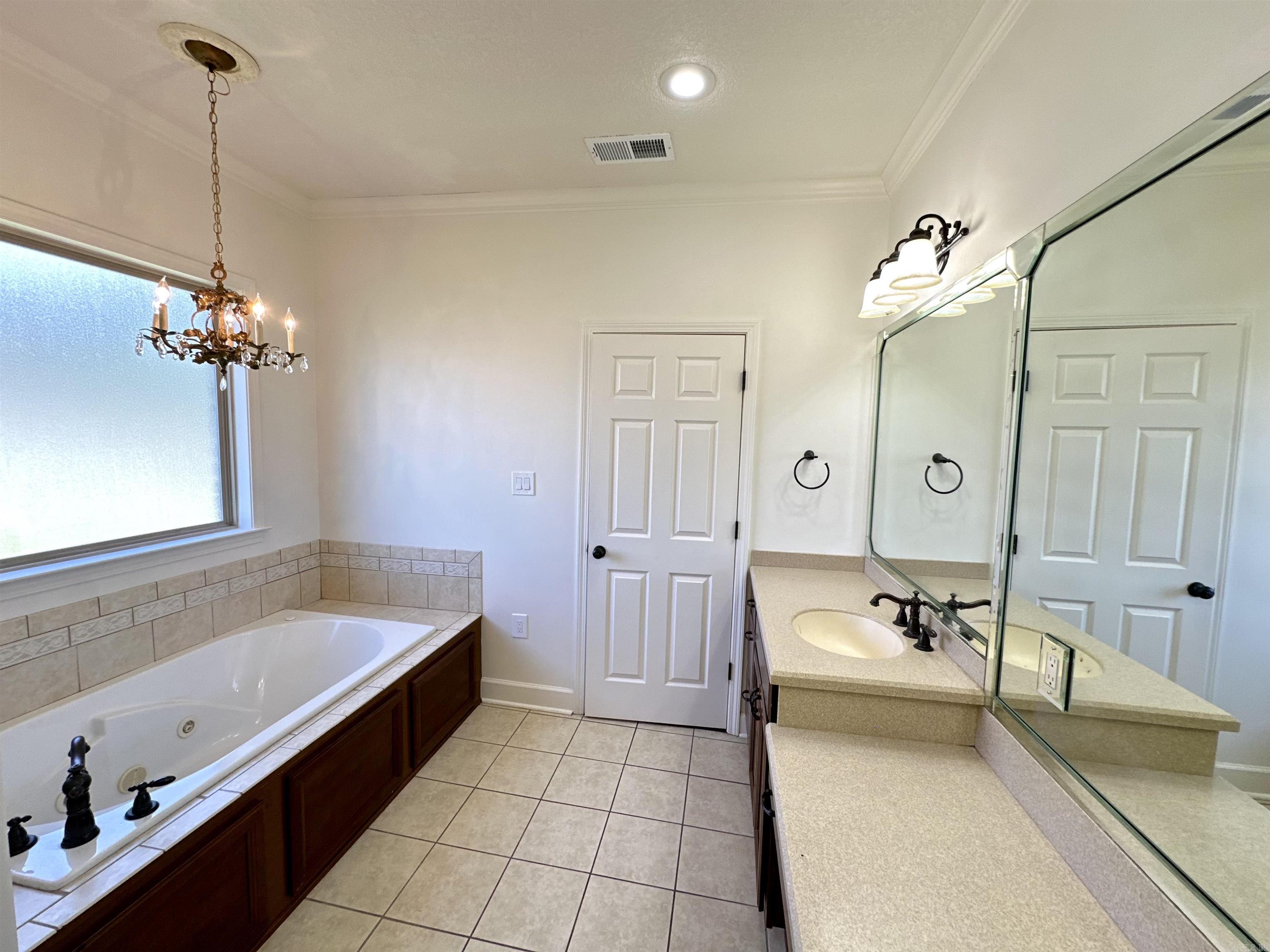 4106 Chapel Hill Property Photo 16