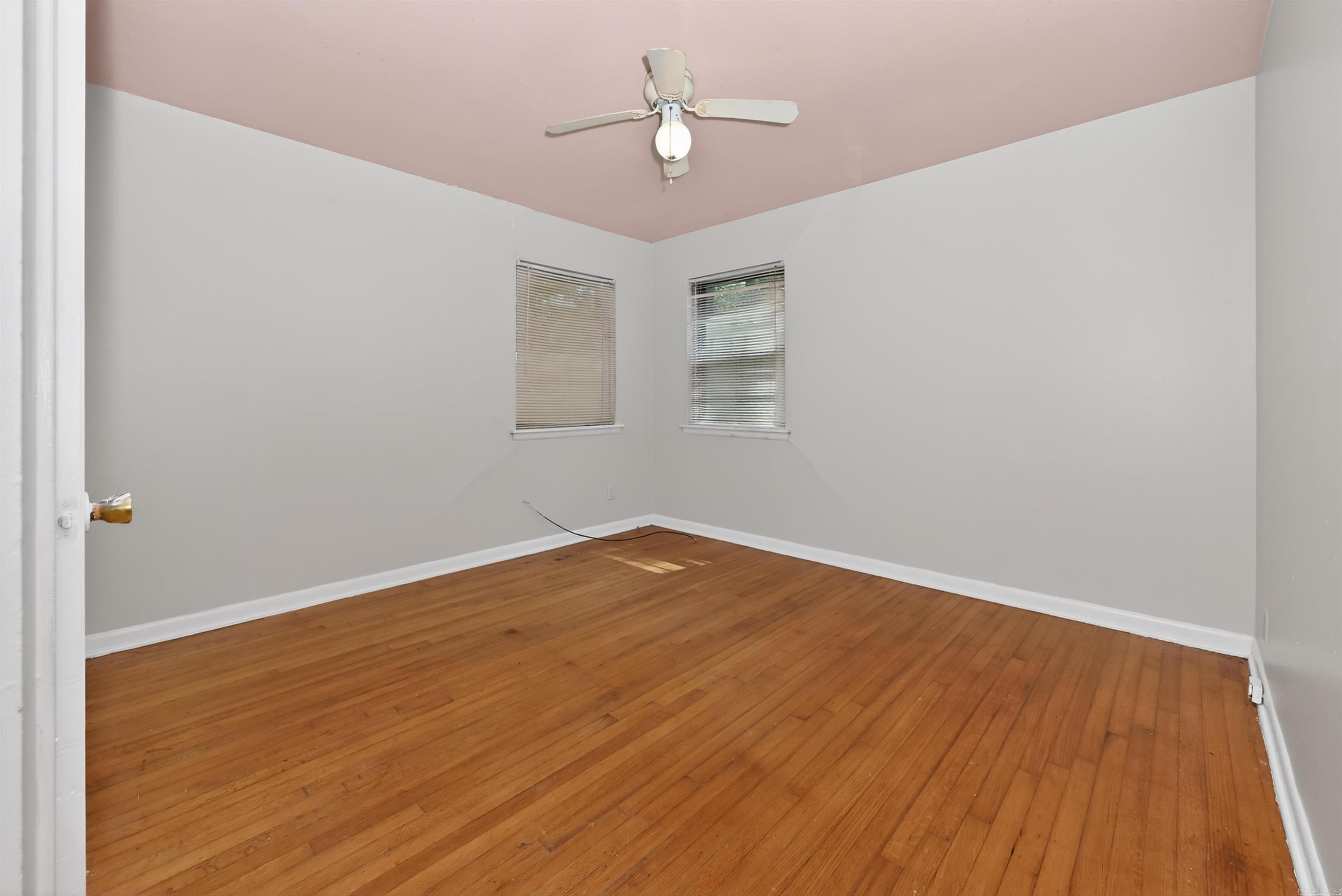 4 Sheffield Drive Property Photo 28