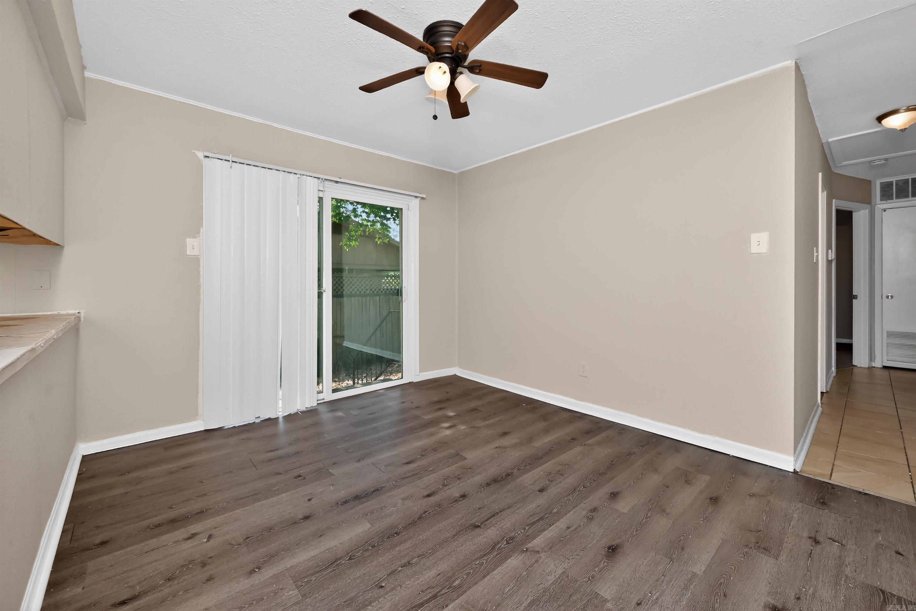 40 Regency Cir Circle Property Photo 11