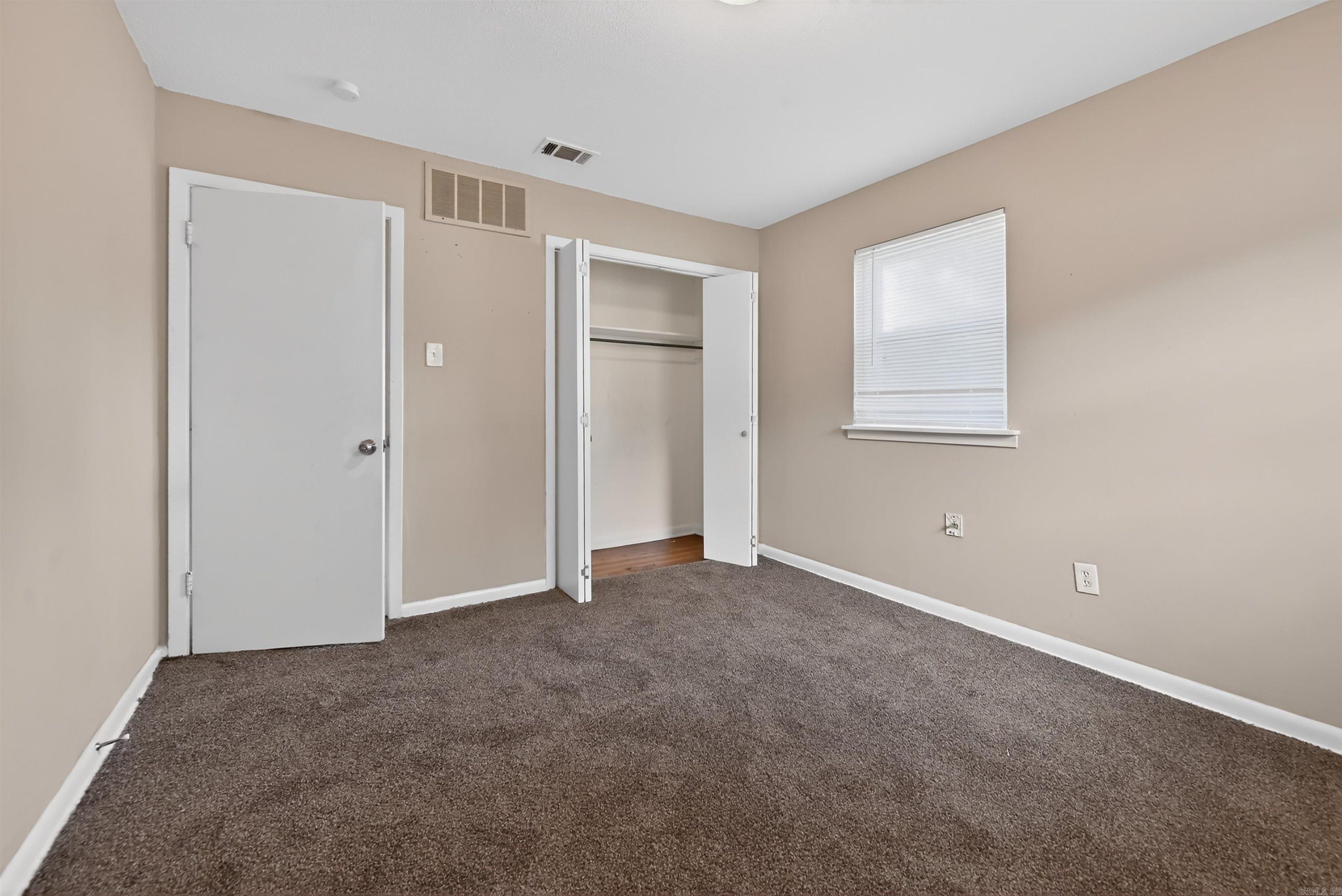 40 Regency Cir Circle Property Photo 14