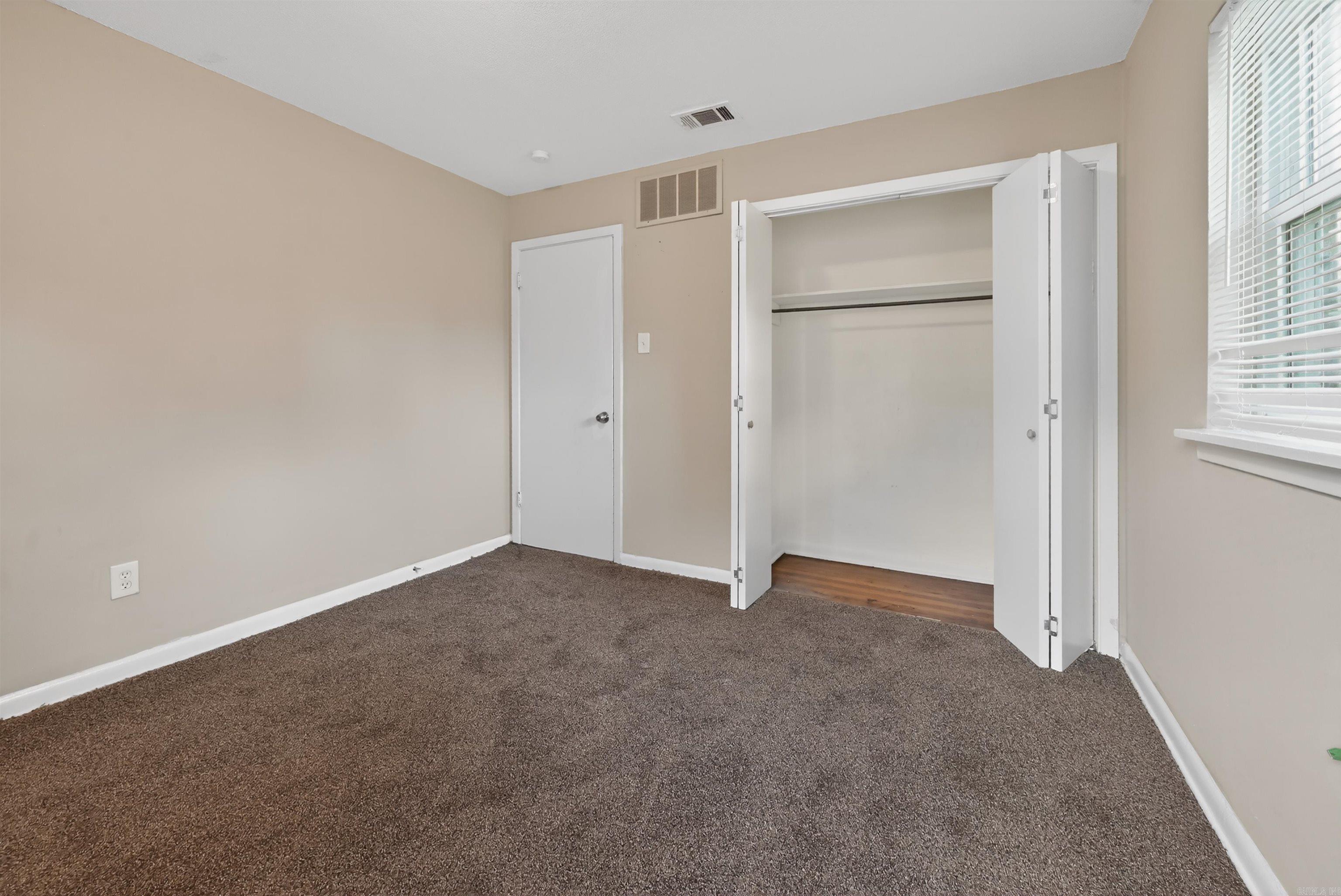 40 Regency Cir Circle Property Photo 17