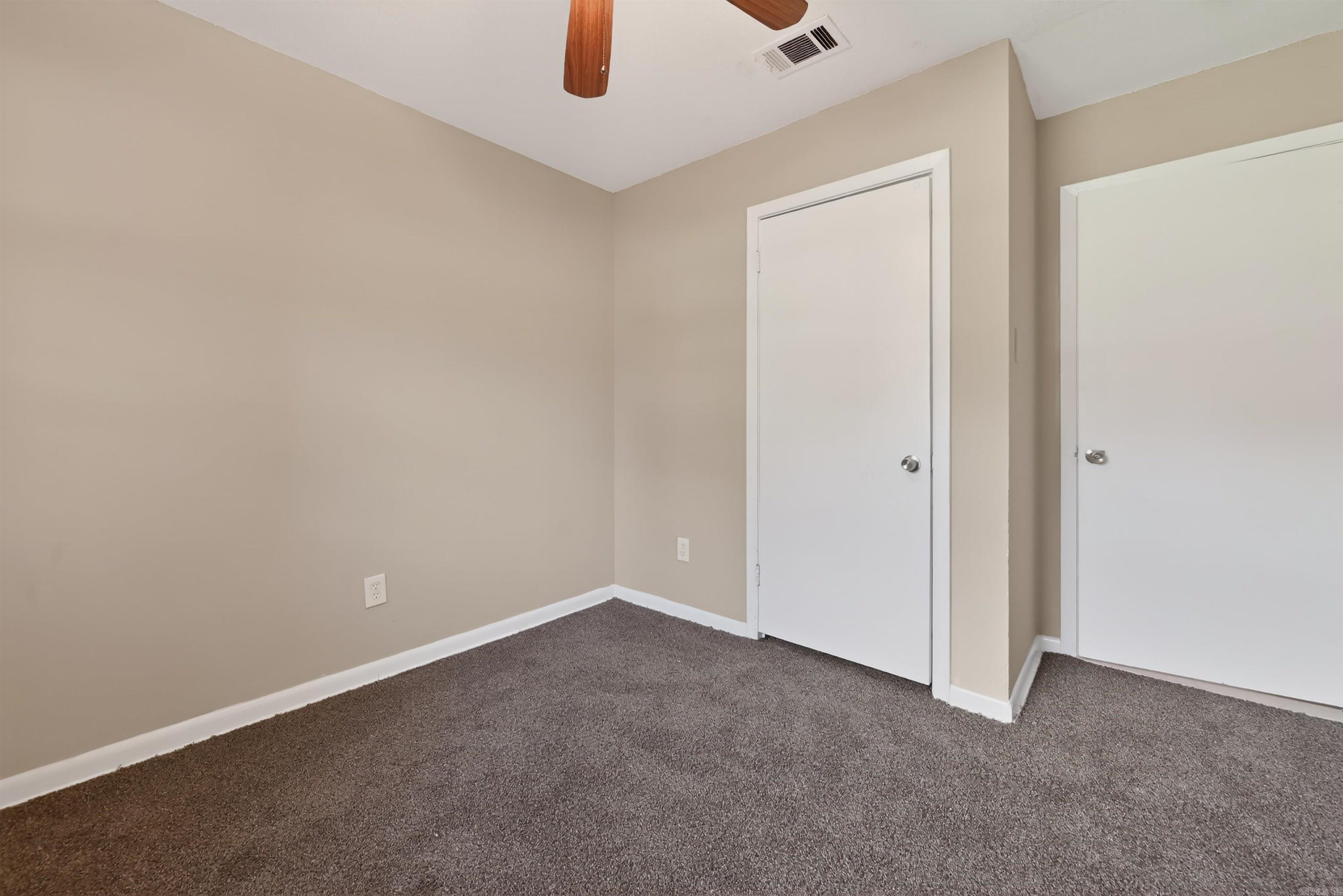 40 Regency Cir Circle Property Photo 18