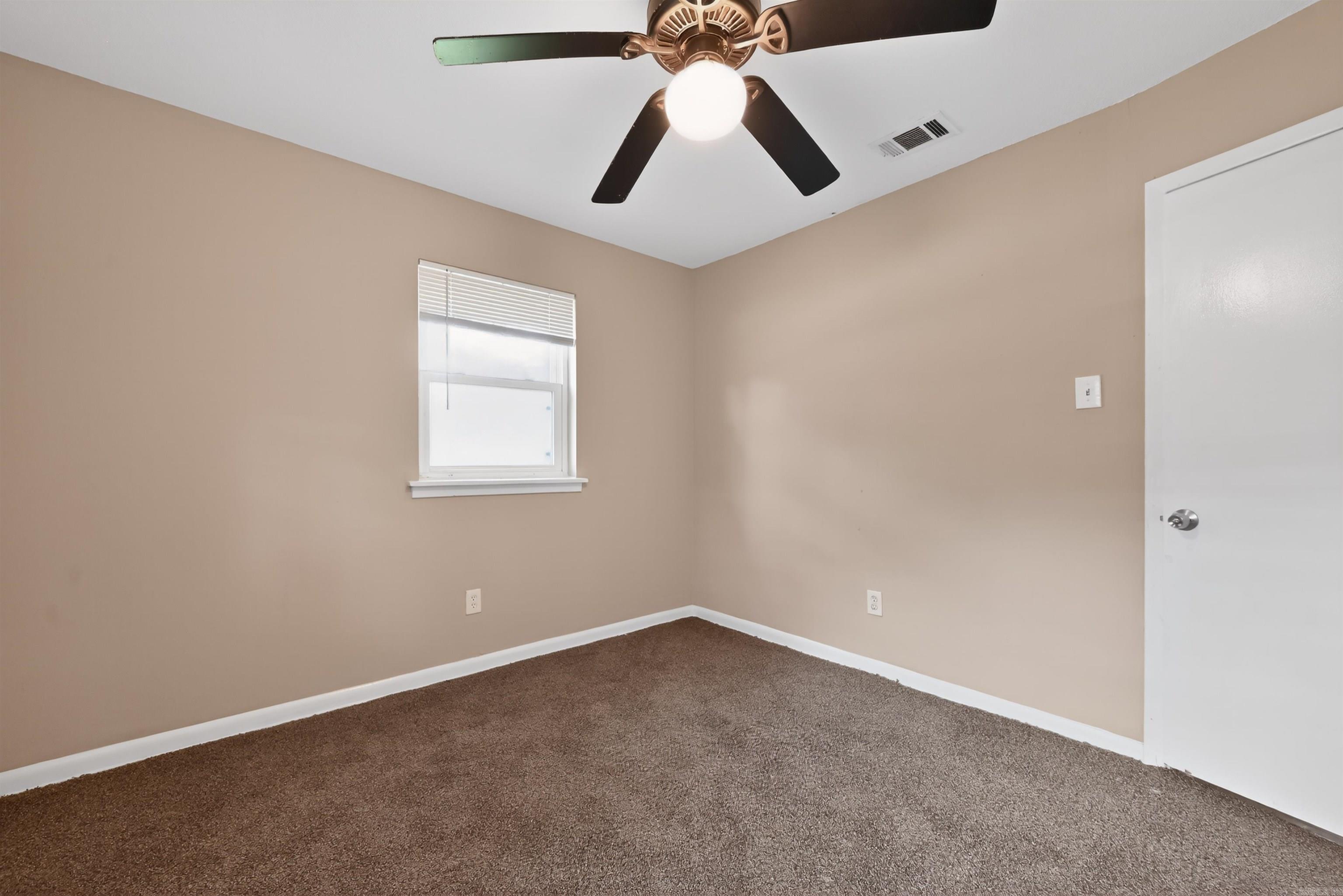40 Regency Cir Circle Property Photo 21