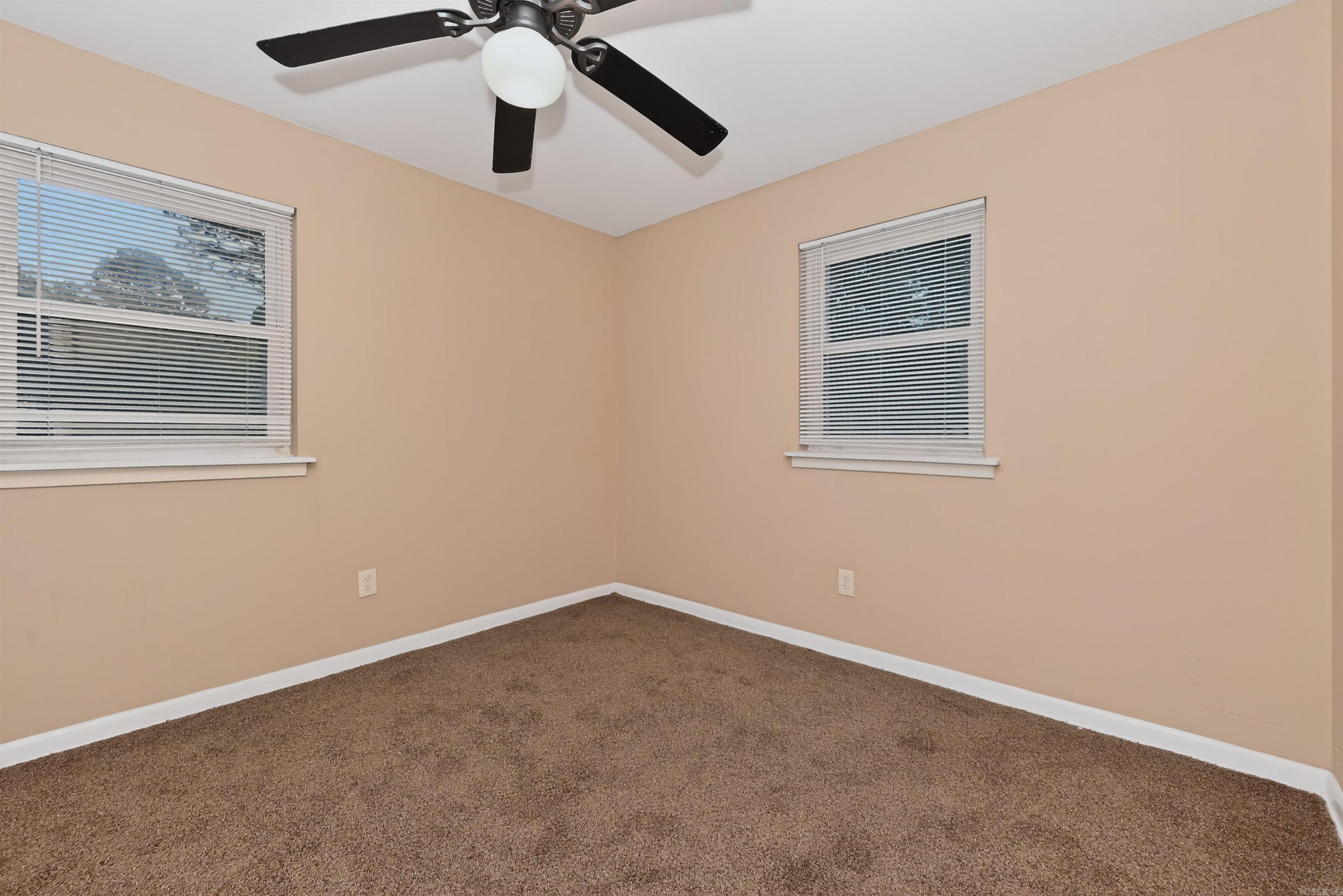 40 Regency Cir Circle Property Photo 22