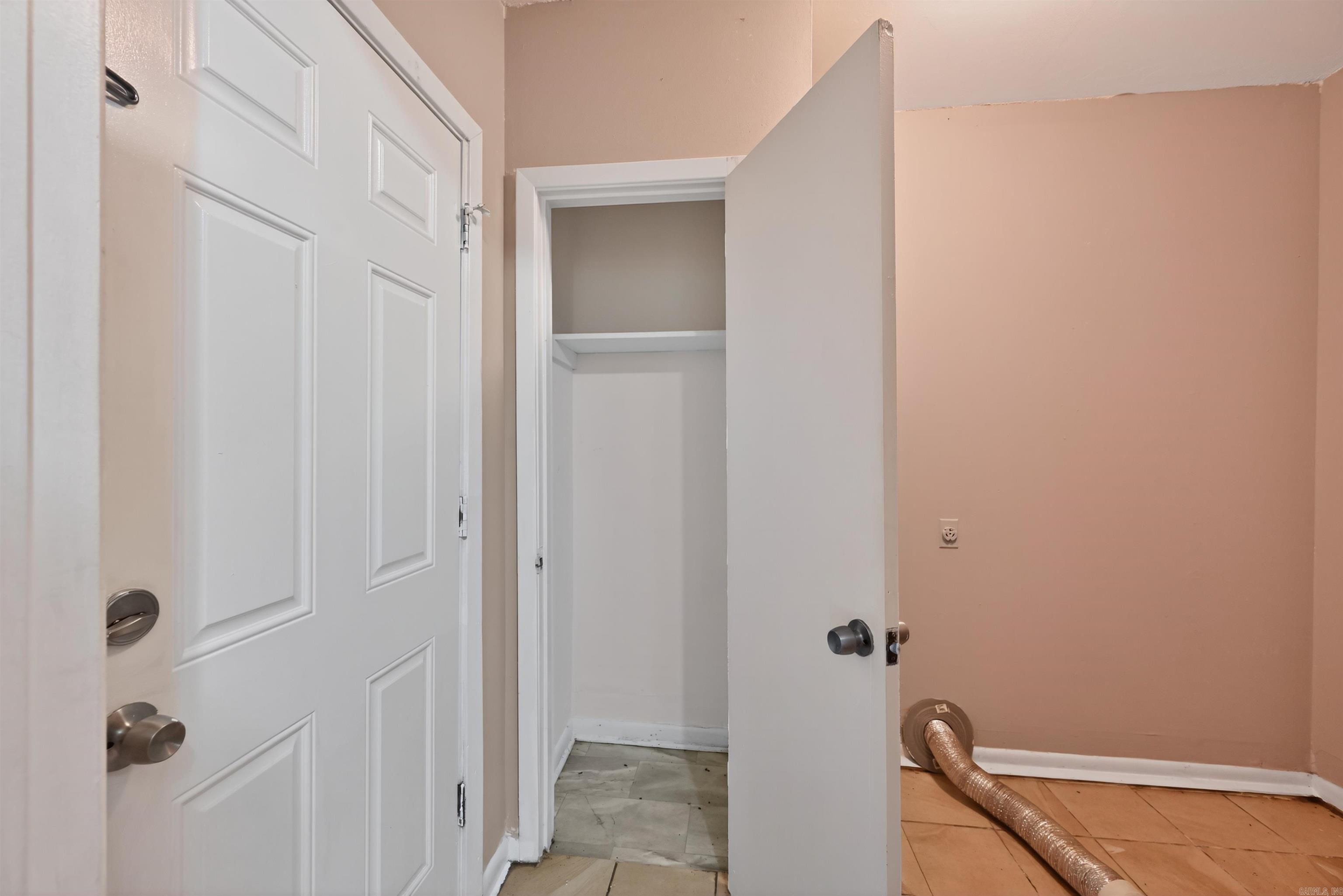40 Regency Cir Circle Property Photo 28