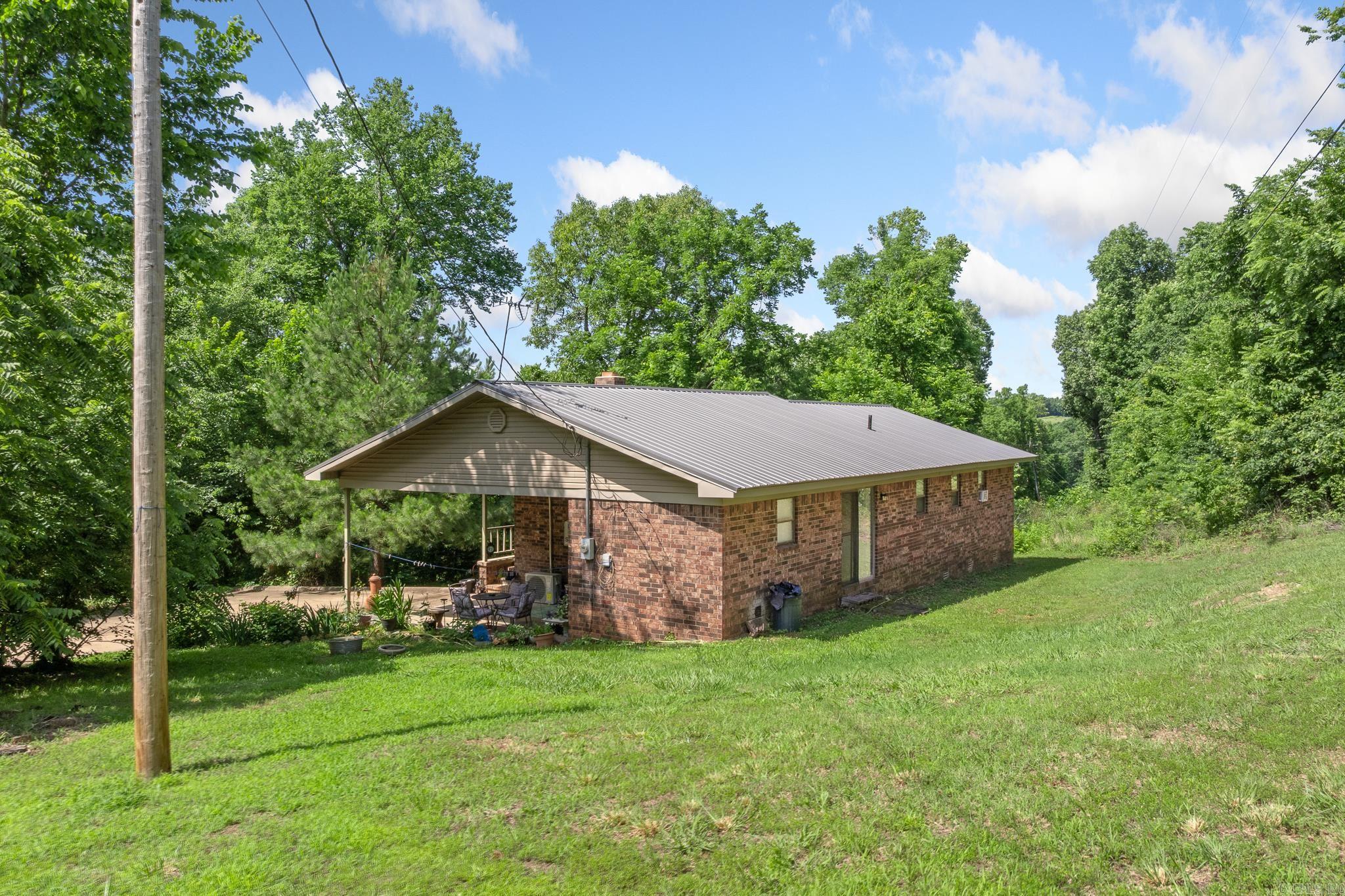 1072 Old Hwy 27 Property Photo 3