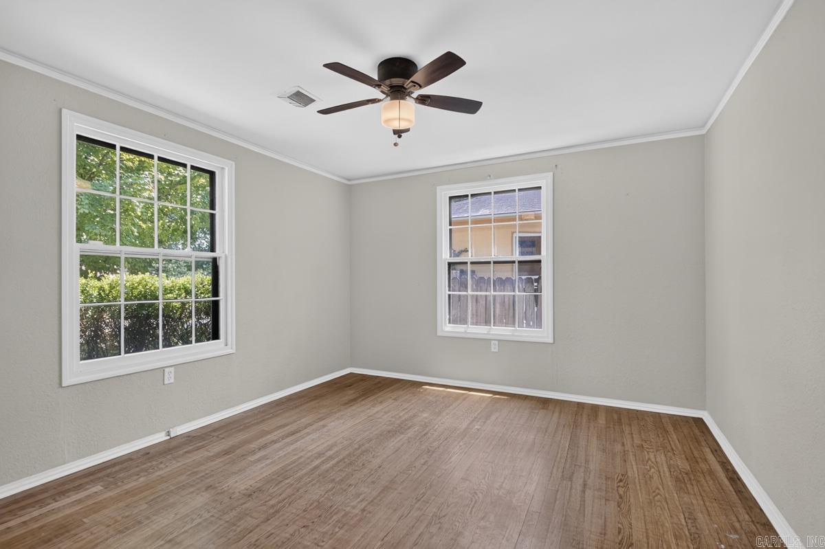2410 Fair Park Boulevard Property Photo 24