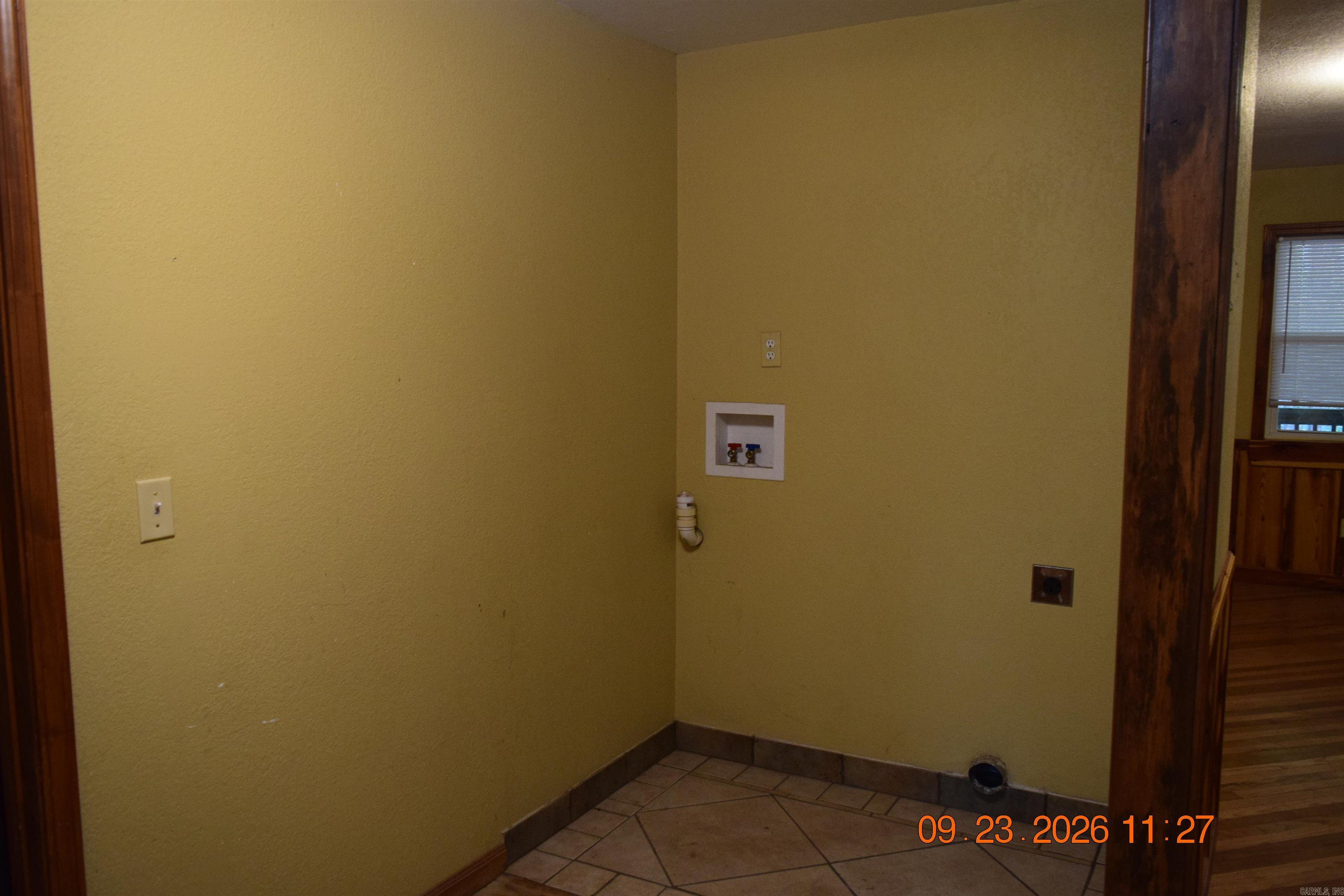 4777 Airport Road Property Photo 11