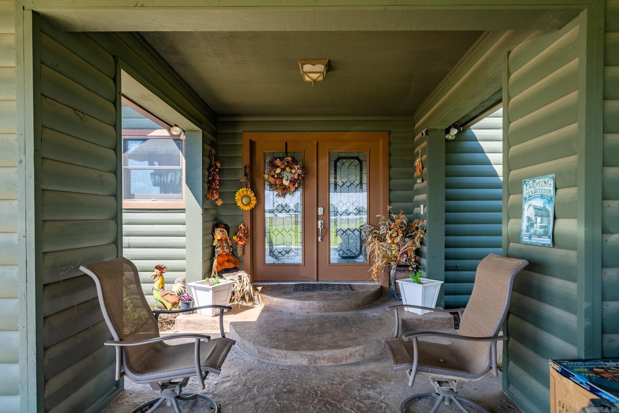 389 N Highway 174 Property Photo 3