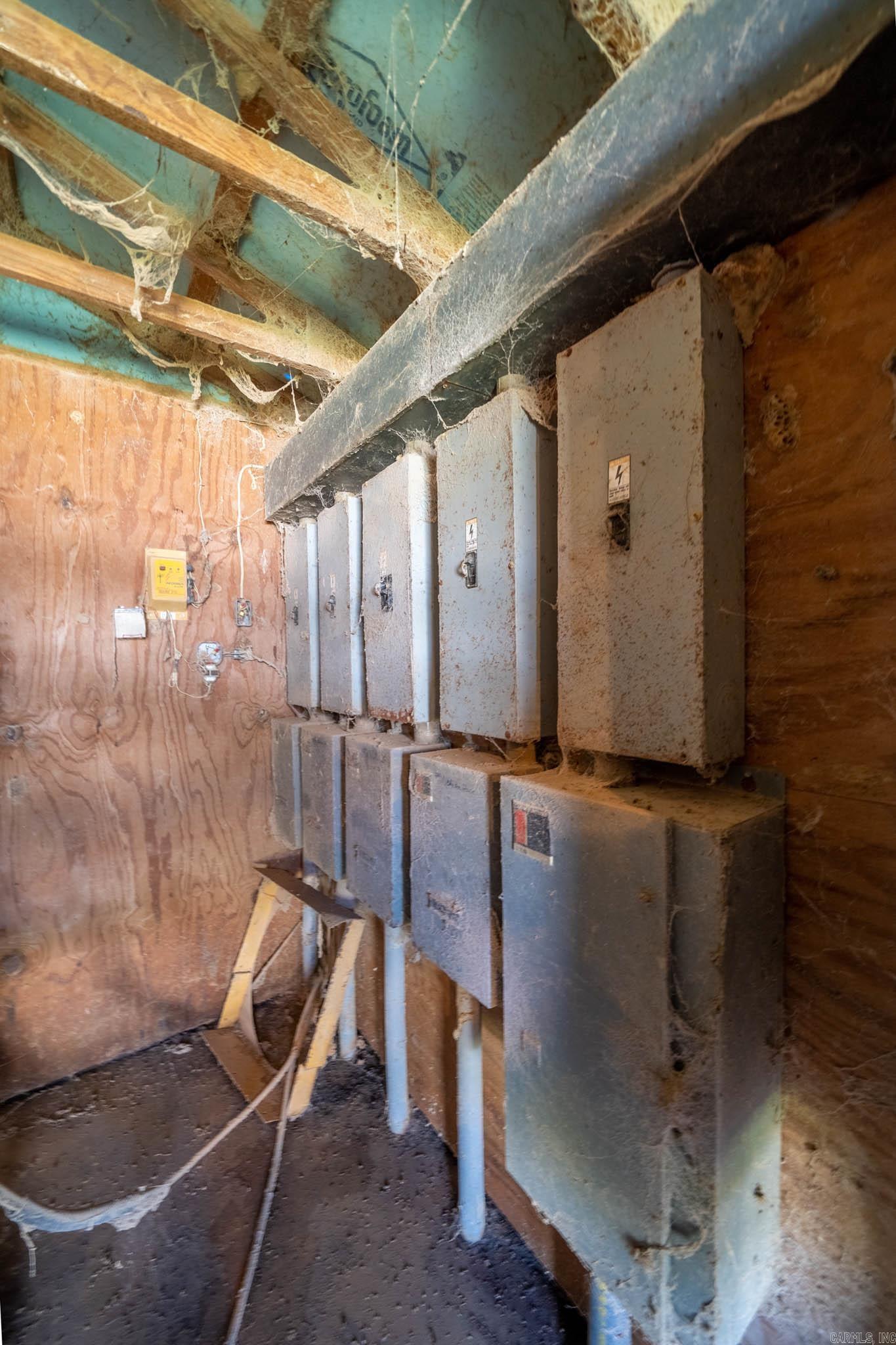 389 N Highway 174 Property Photo 43