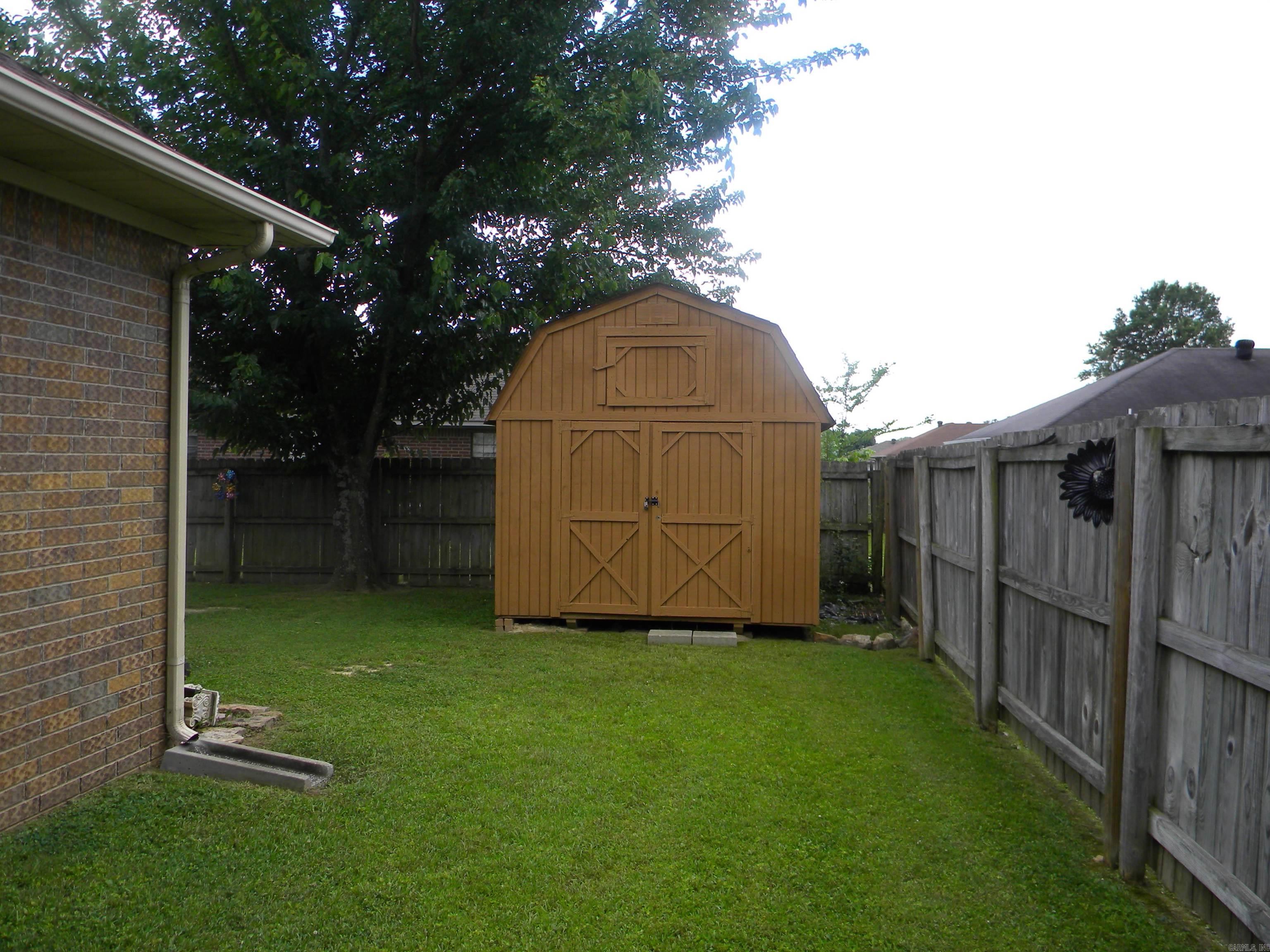 3206 Pin Oak Drive Property Photo 10