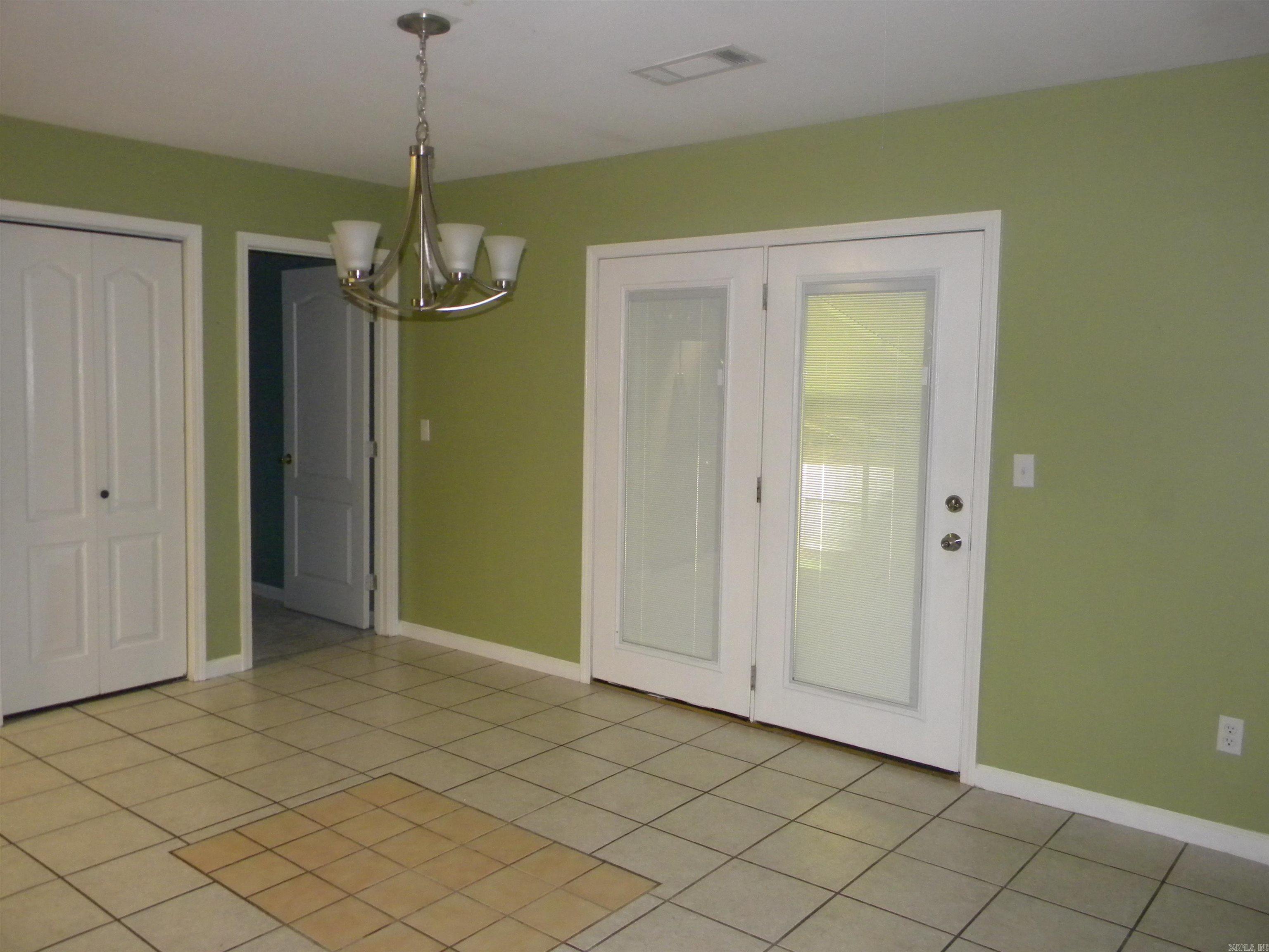 3206 Pin Oak Drive Property Photo 16