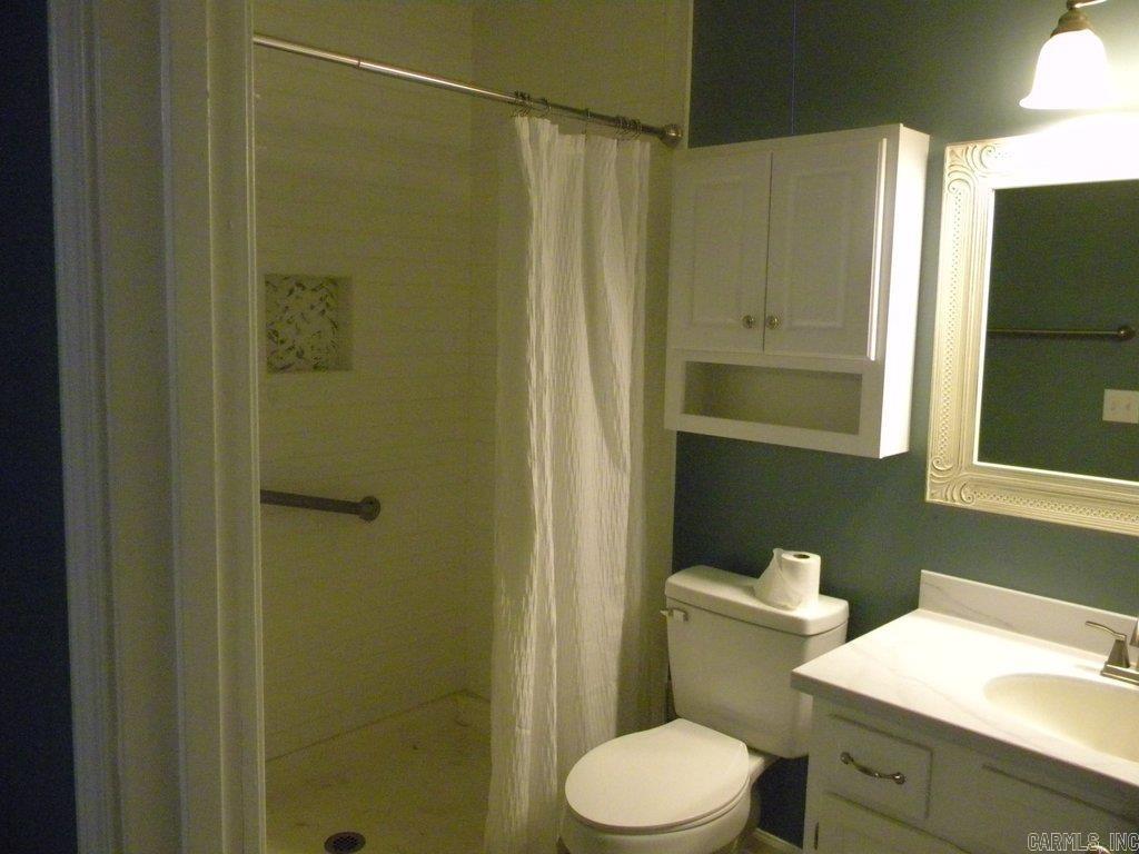 3206 Pin Oak Drive Property Photo 24
