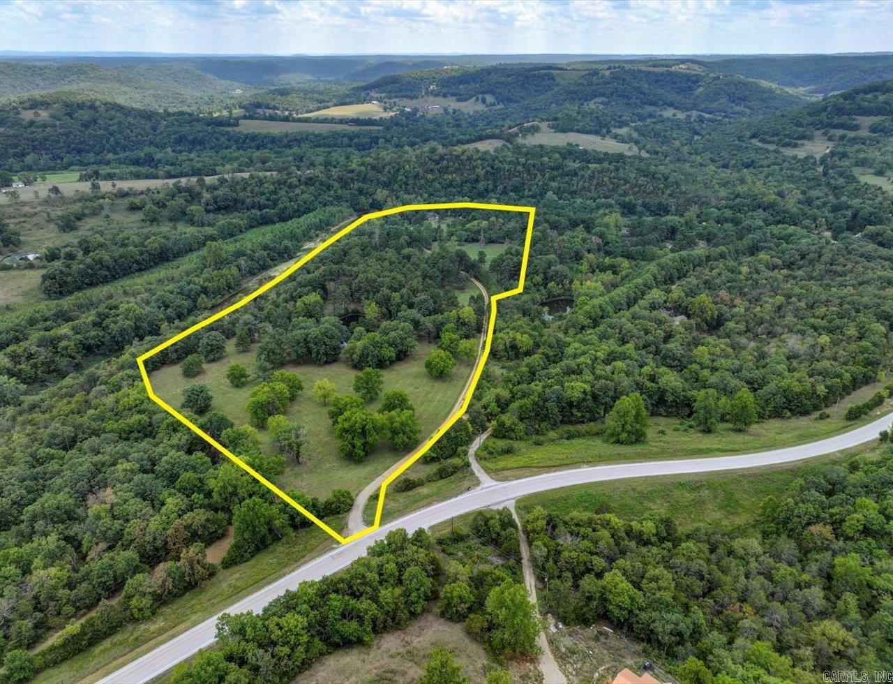 370 Star Lane Property Photo 2