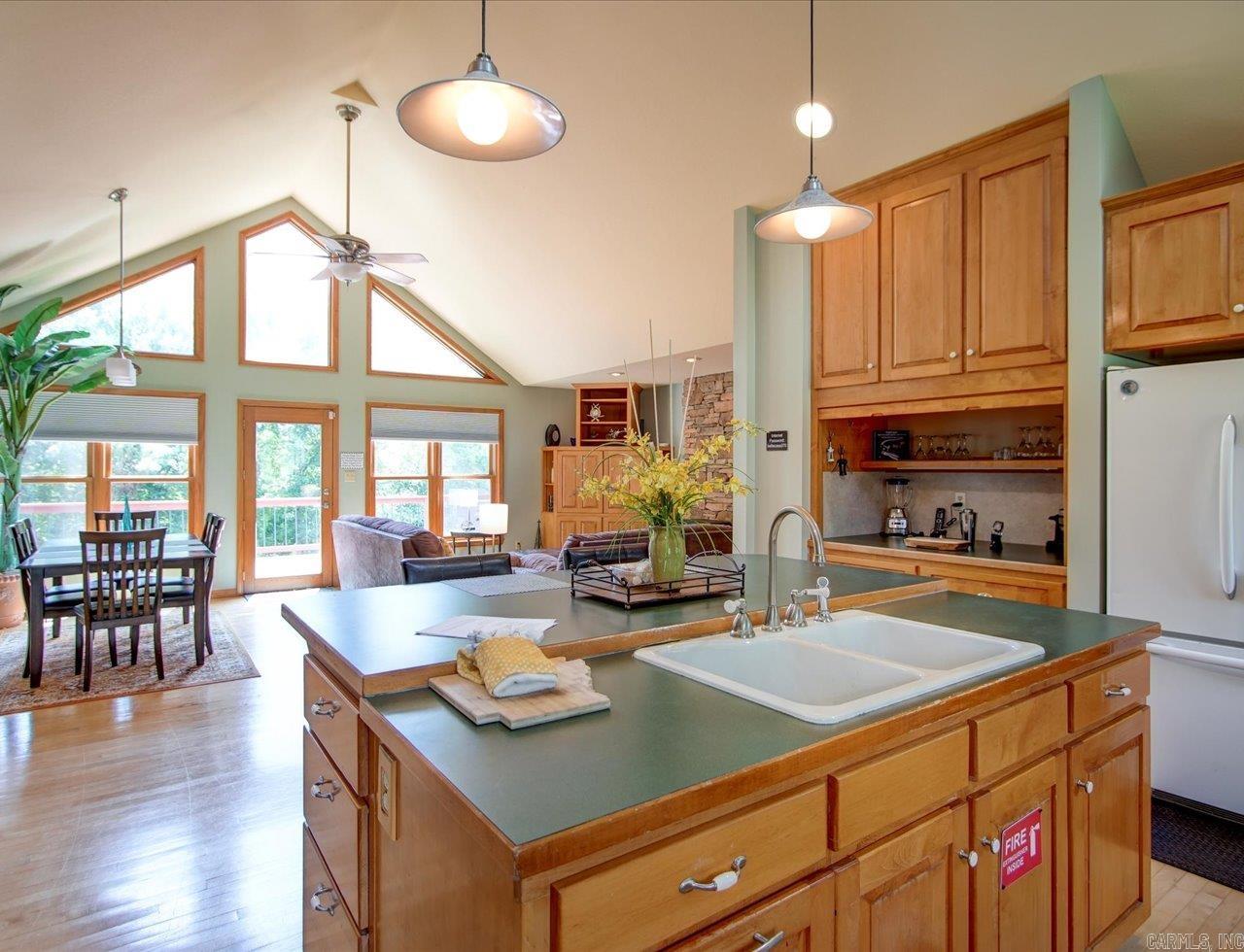 370 Star Lane Property Photo 13