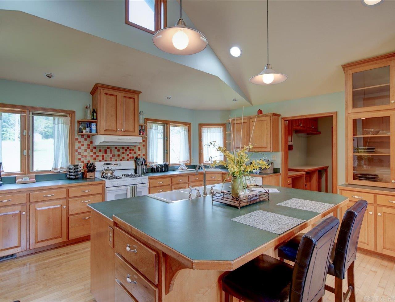 370 Star Lane Property Photo 15