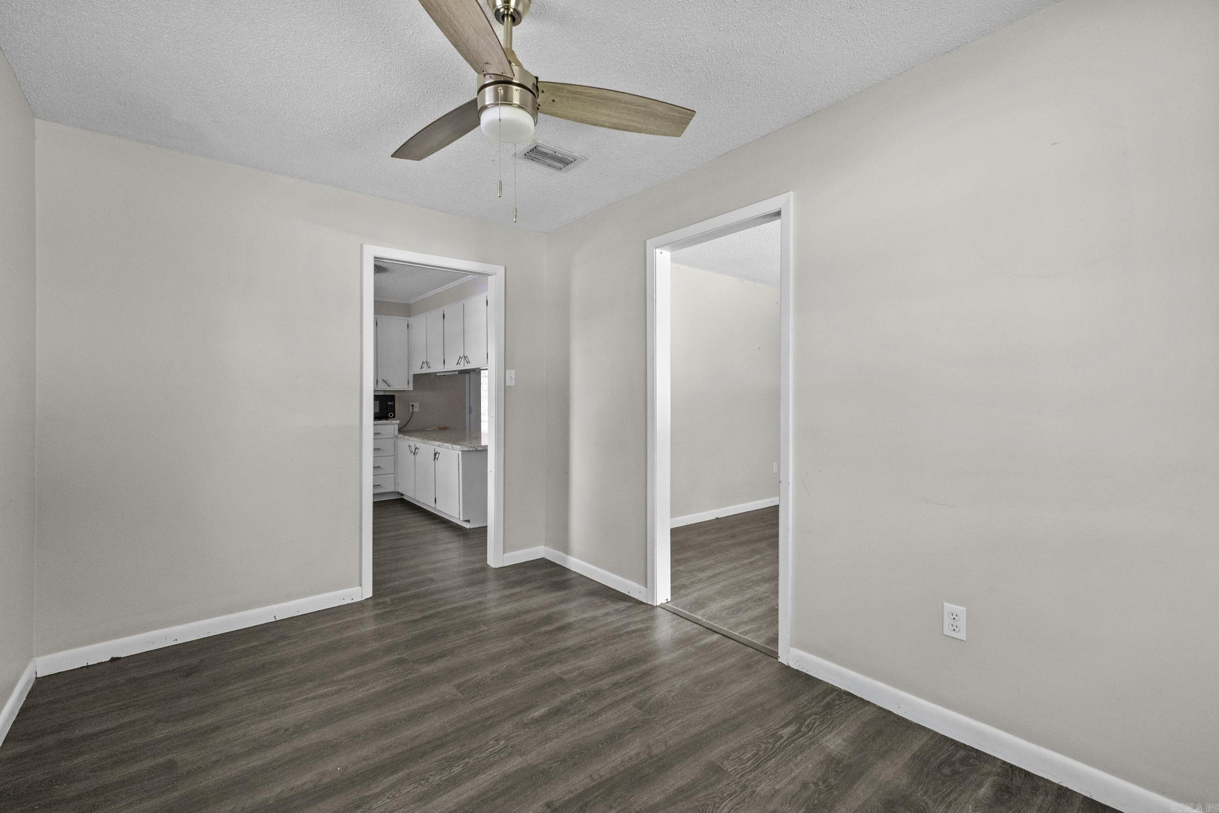 76 Mohawk Property Photo 15