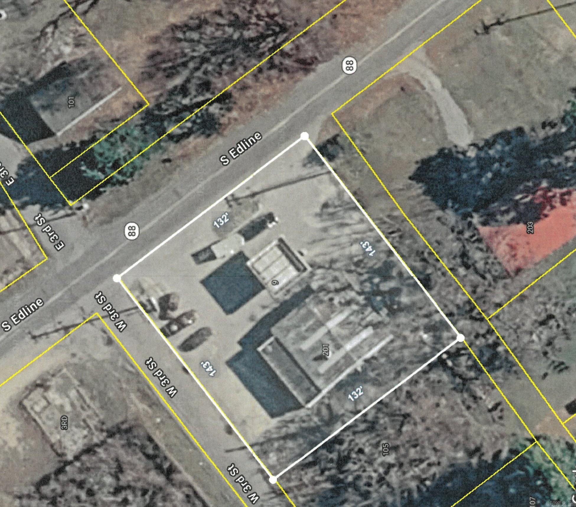 200 S Edline Property Photo 2