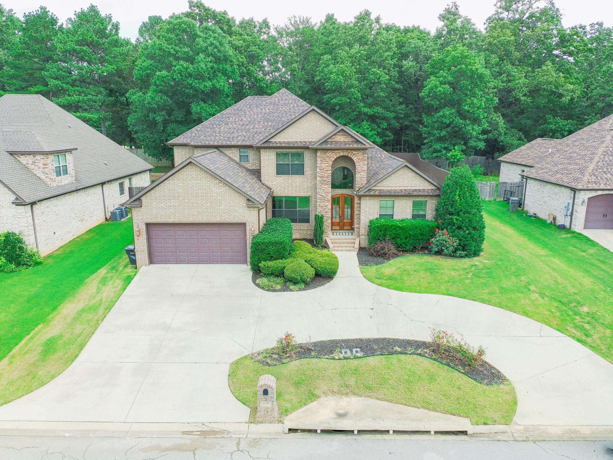 4281 Annadale Circle Property Photo 4