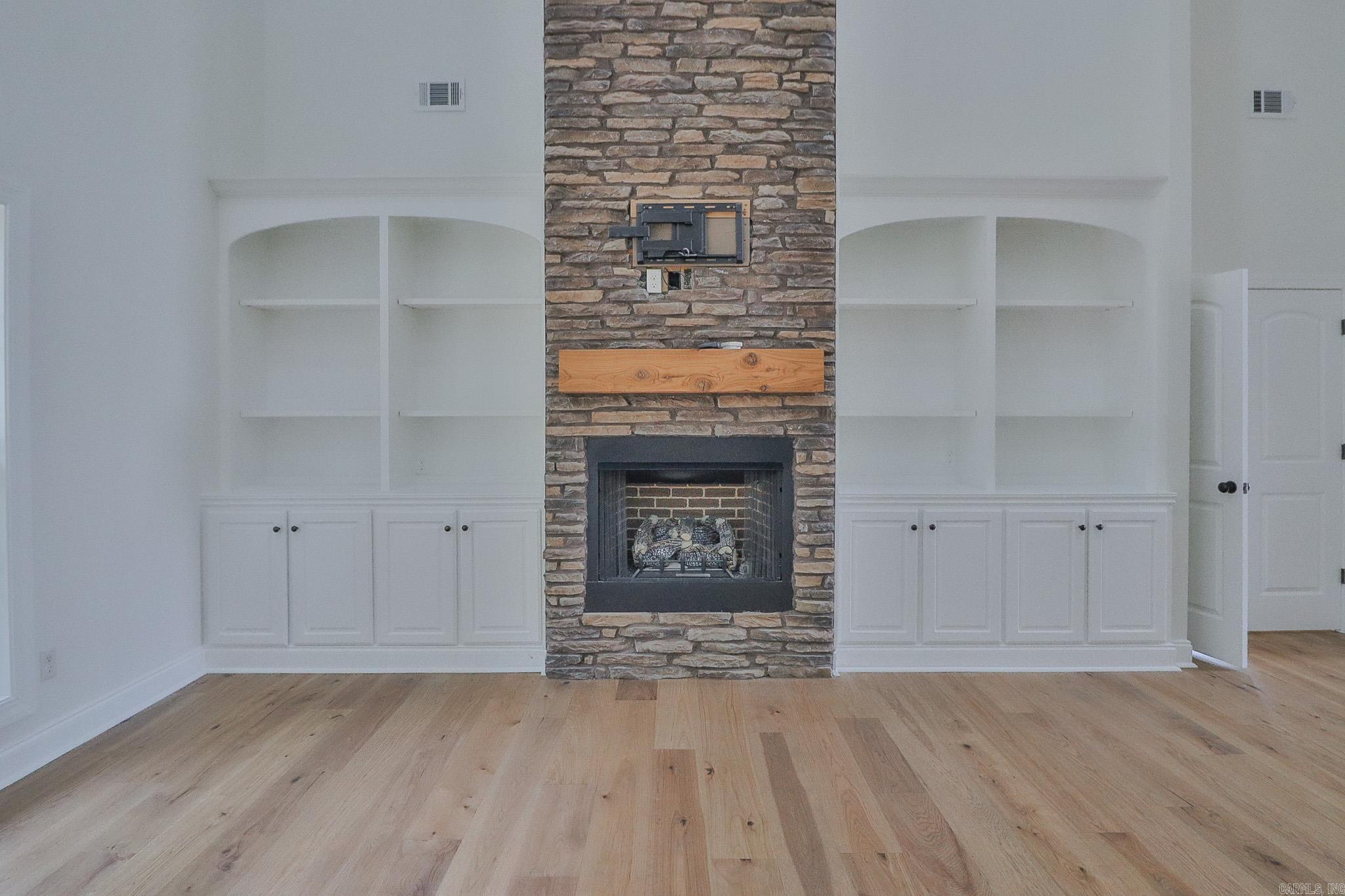 4281 Annadale Circle Property Photo 14