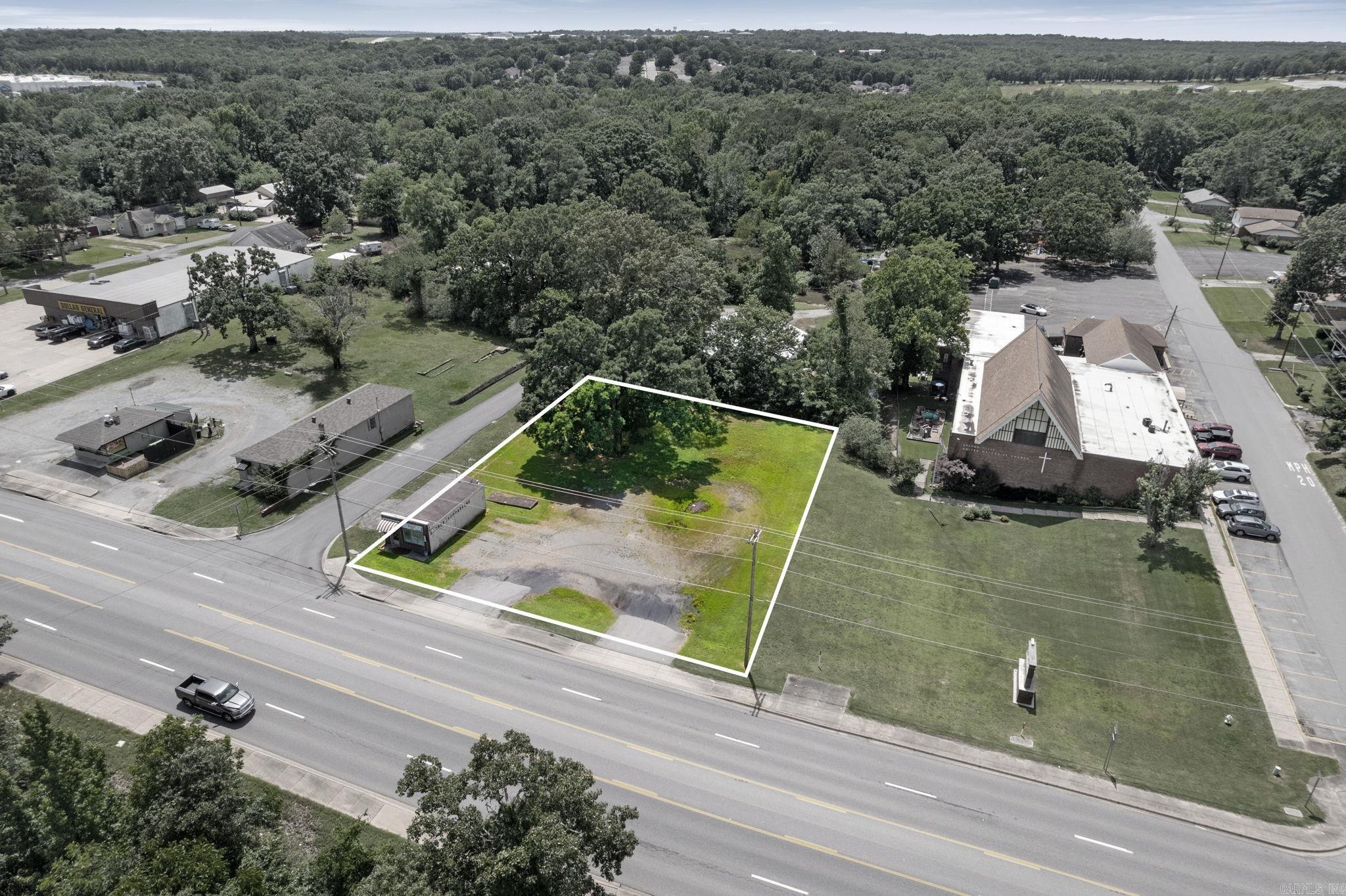 9901 Highway 107 Highway Property Photo 1