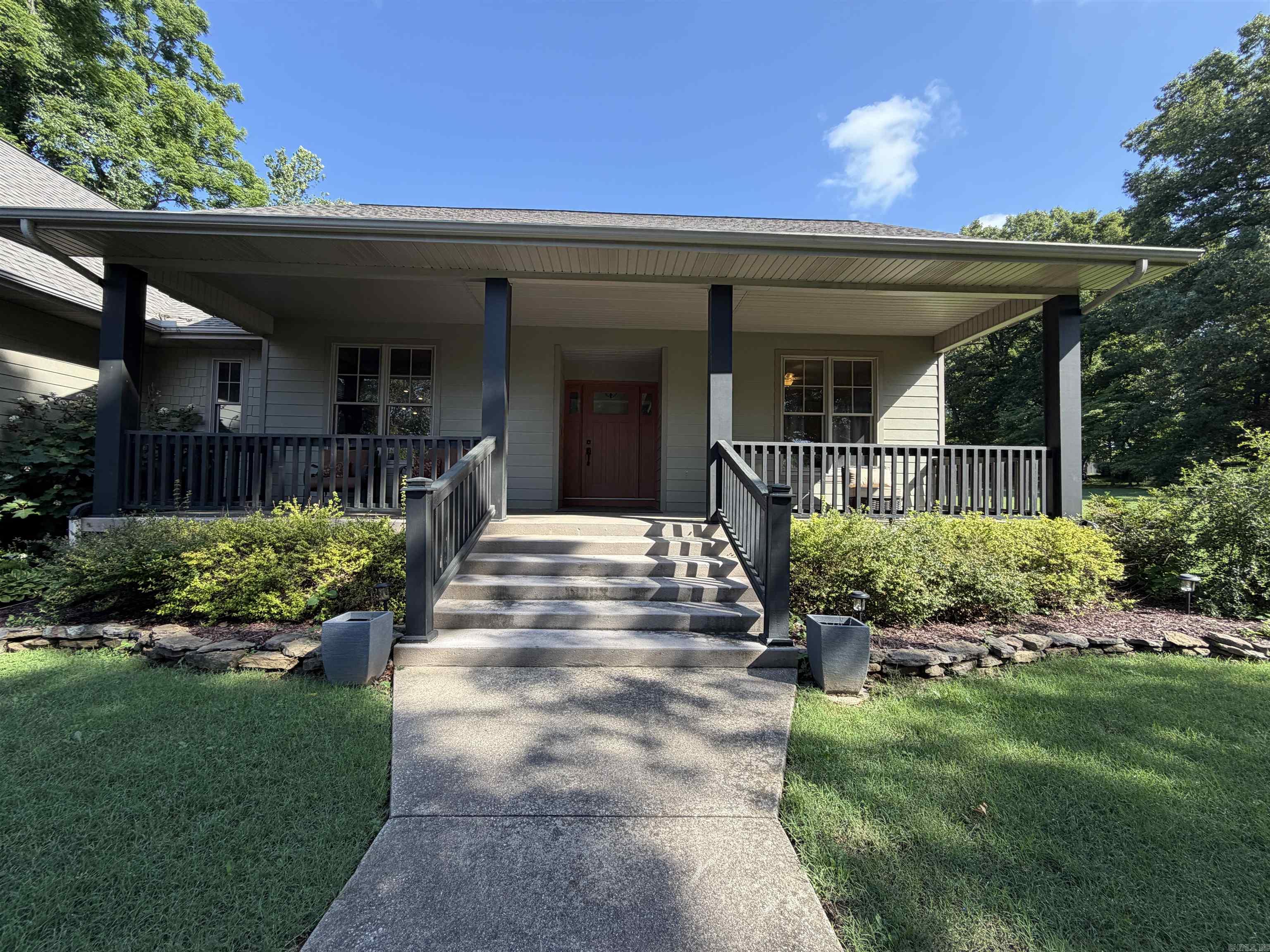 4120 Acorn Drive Property Photo 1
