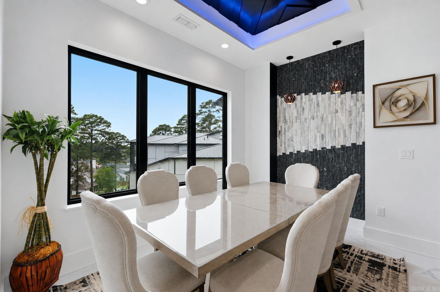 101 Falstone Drive Property Photo 15