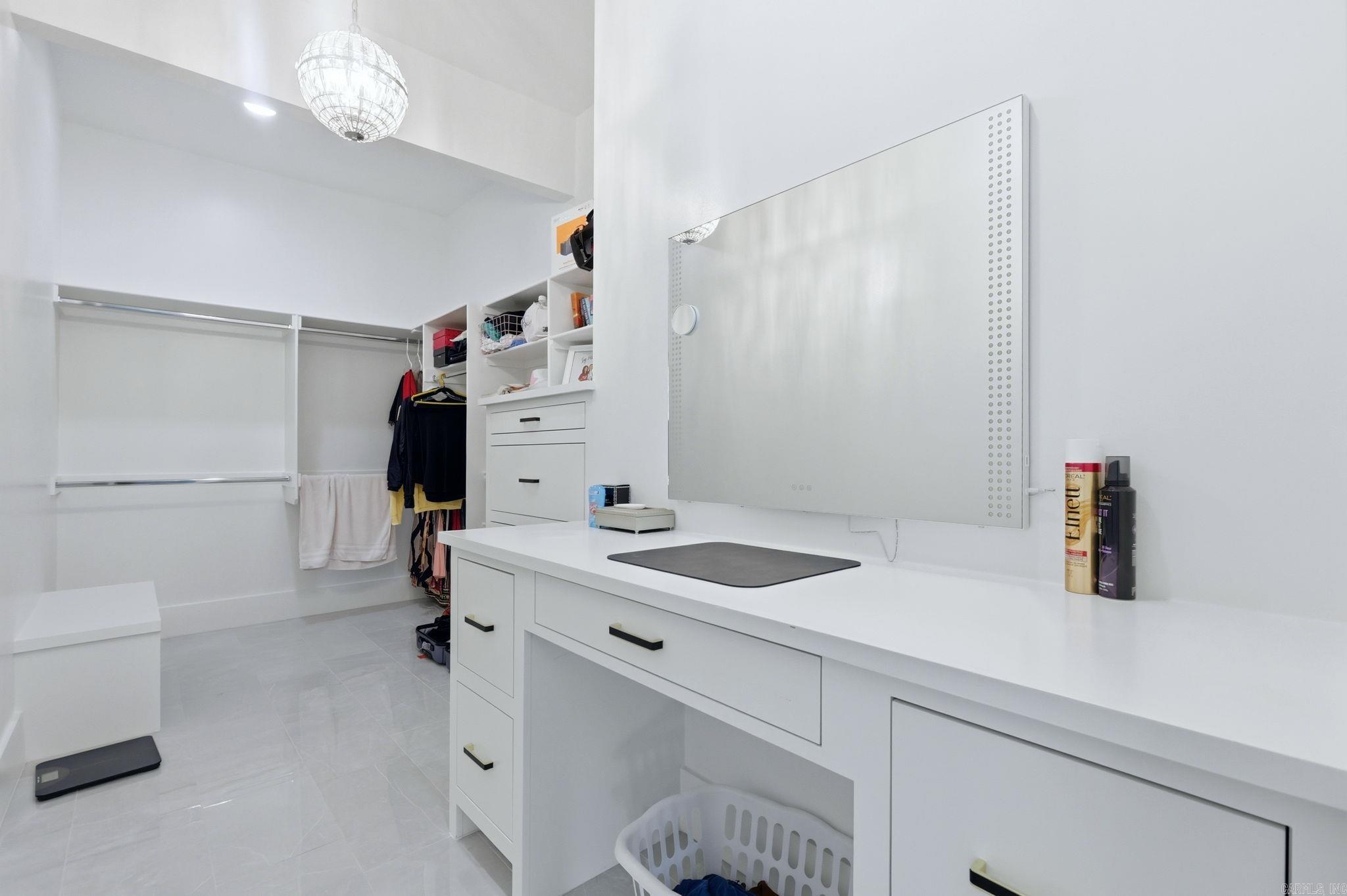 101 Falstone Drive Property Photo 35