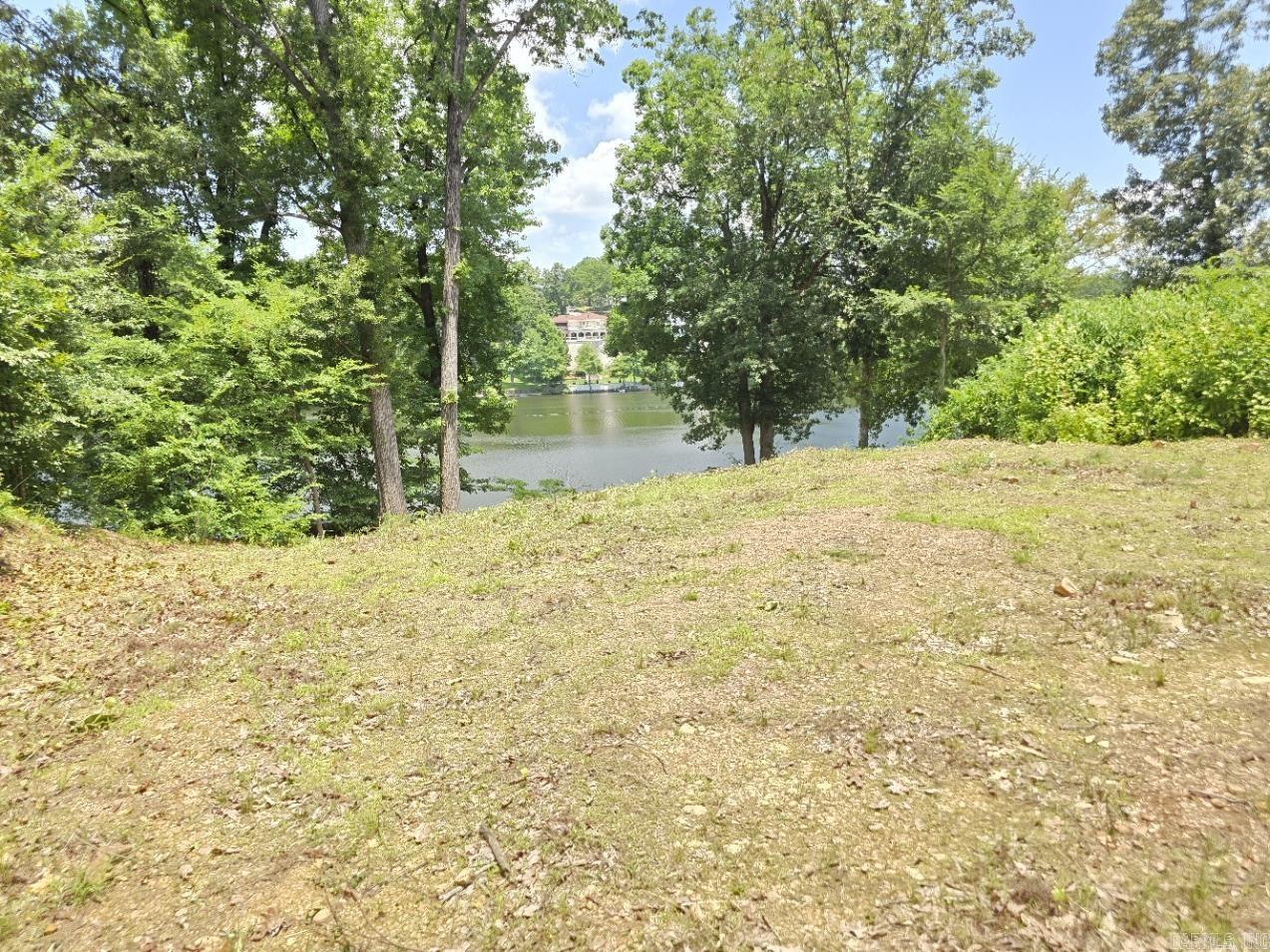 1920 Waterside Drive Property Photo 12