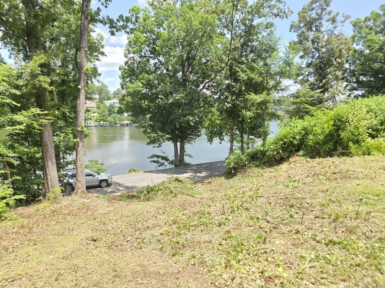 1920 Waterside Drive Property Photo 13