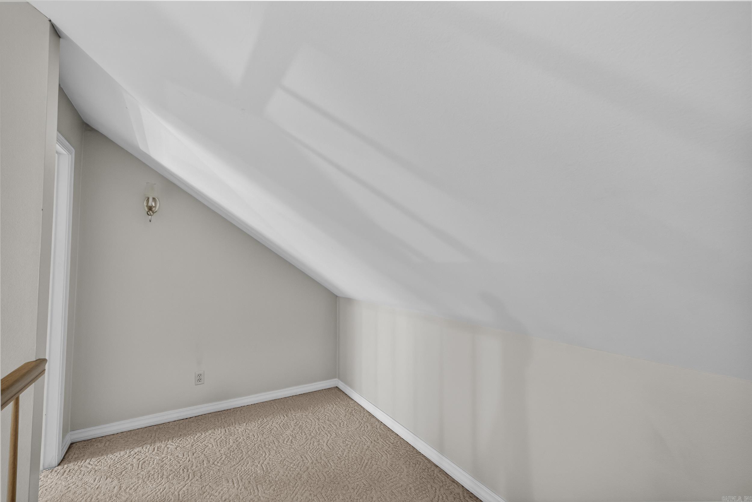 601 Live Oak Property Photo 33