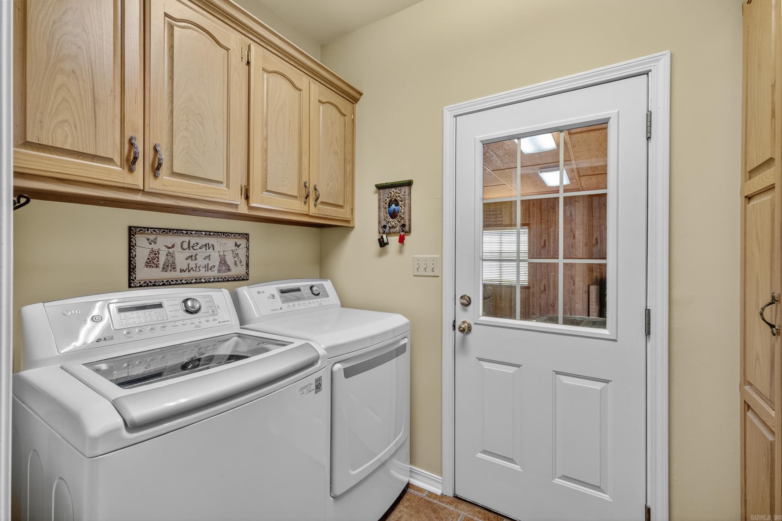 601 Live Oak Property Photo 40
