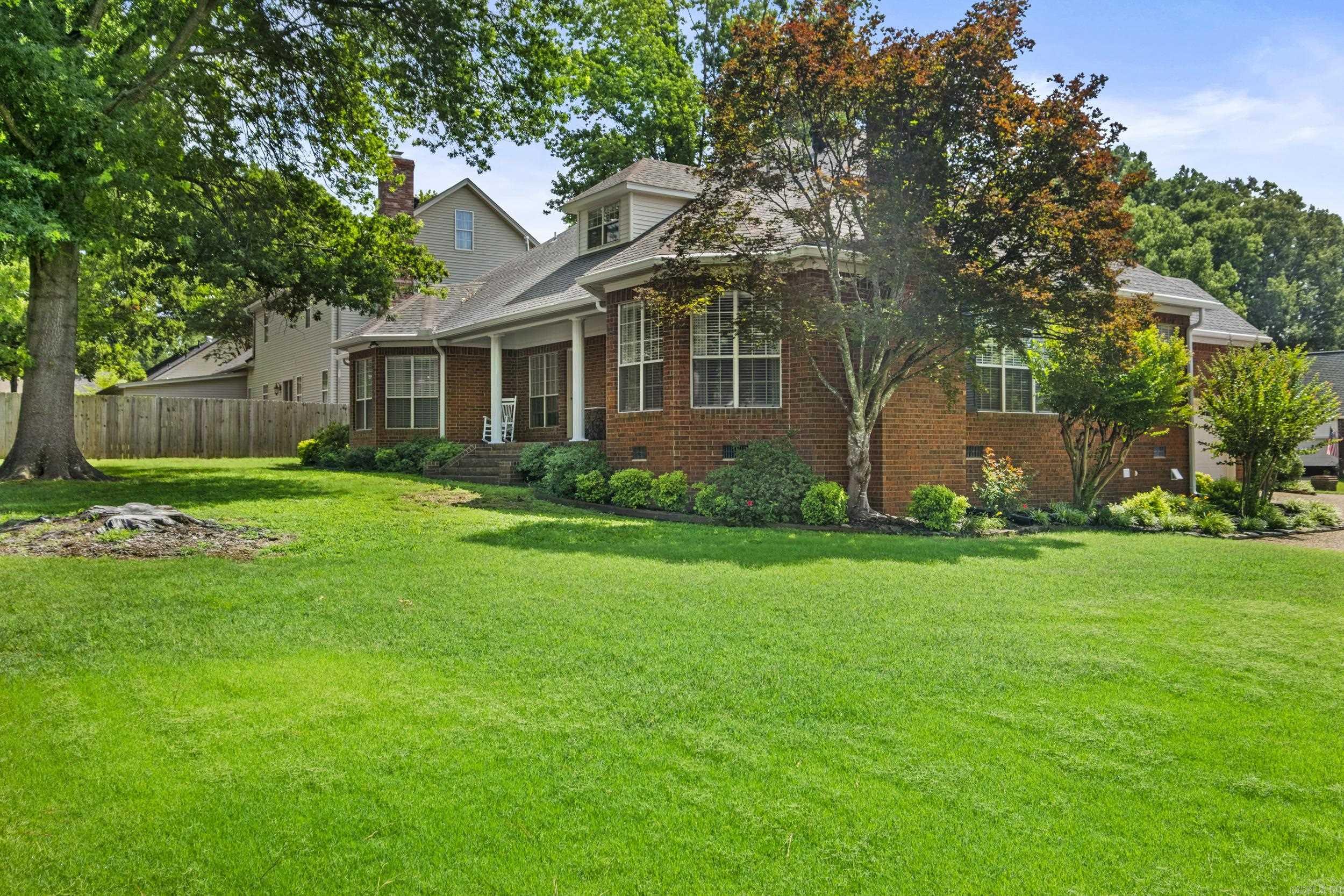601 Live Oak Property Photo 44