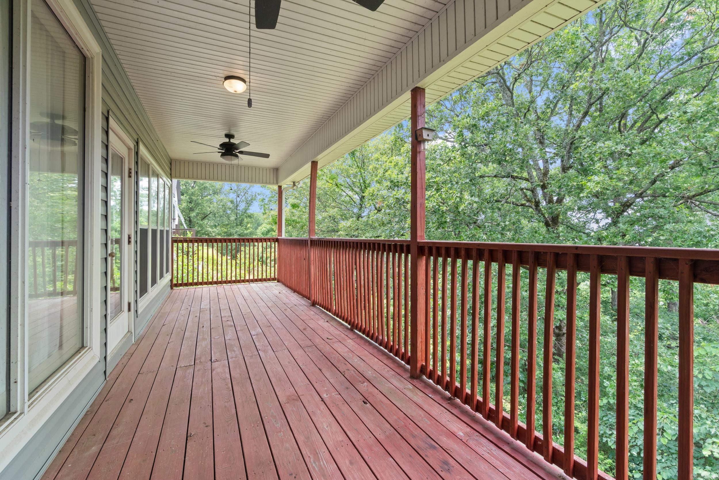 20 Canterberry Point Drive Property Photo 2