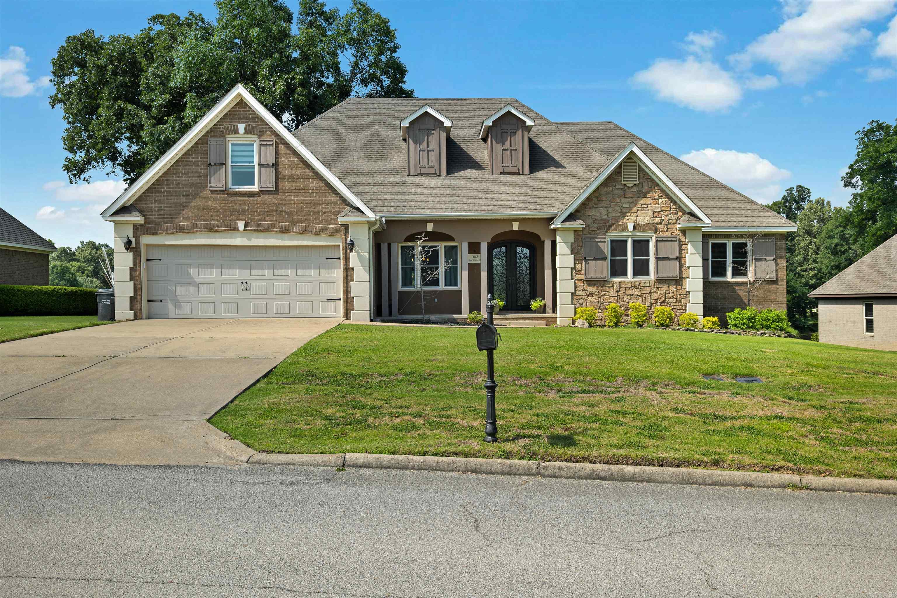 4105 Sage Meadows Boulevard Property Photo 2