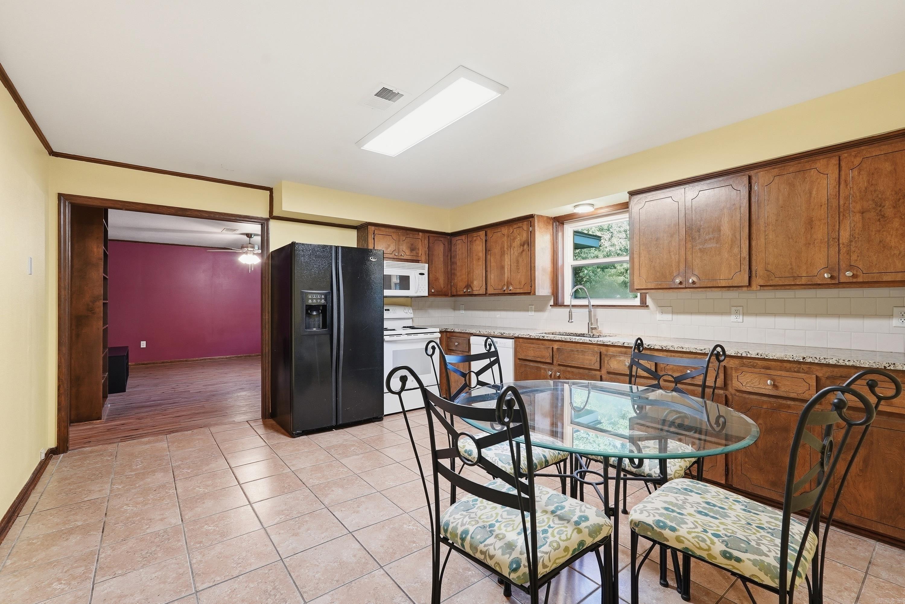 1312 Sunset Dr Property Photo 14