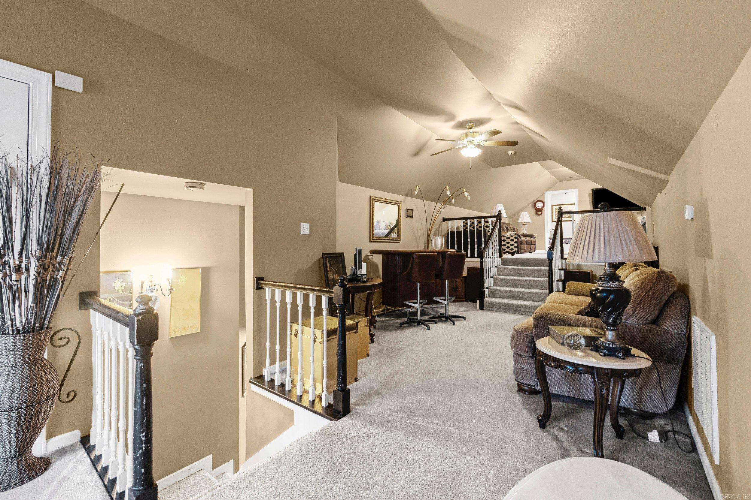 2 Rosaires Way Property Photo 34