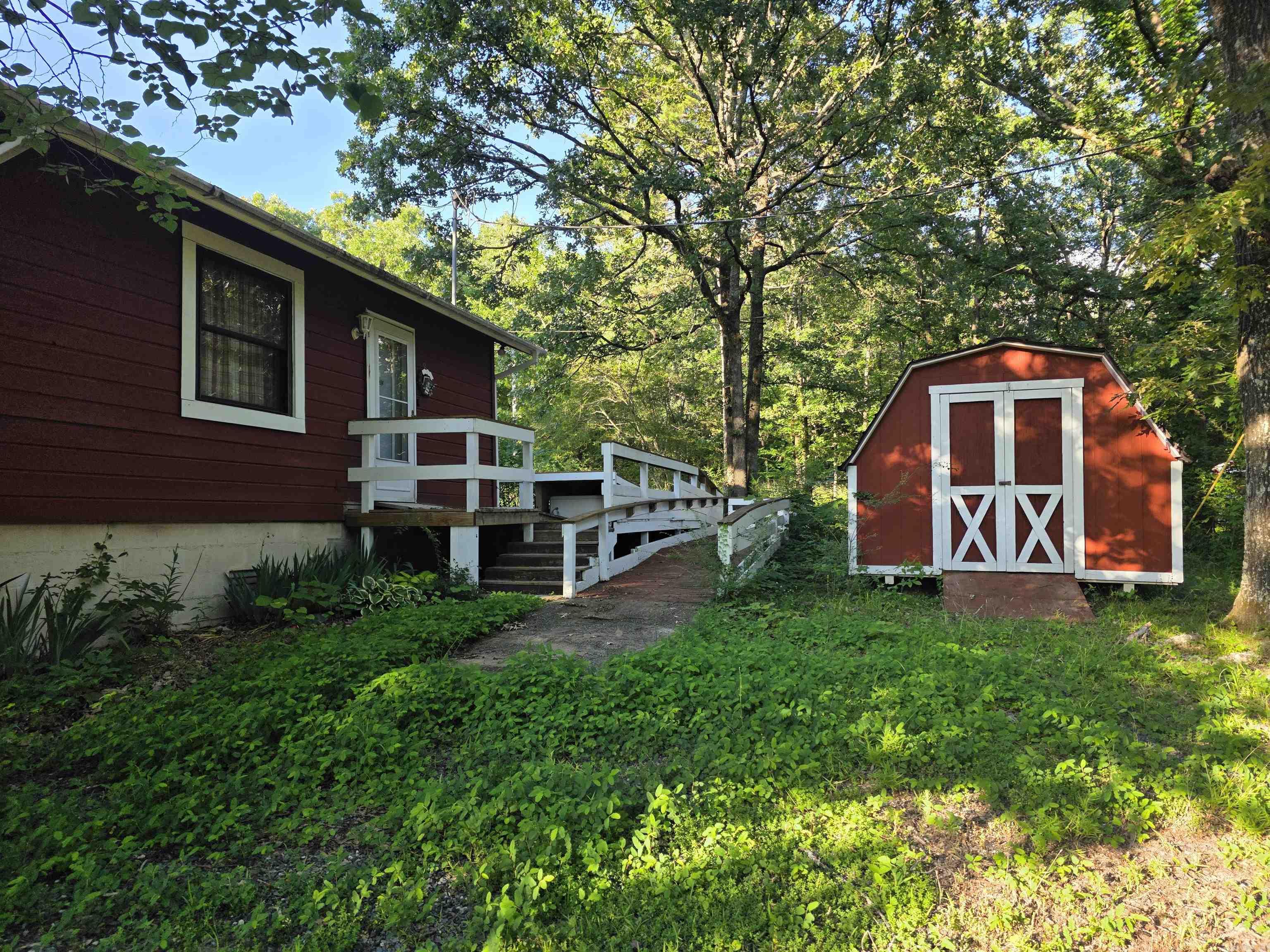 26023441 Property Photo 2