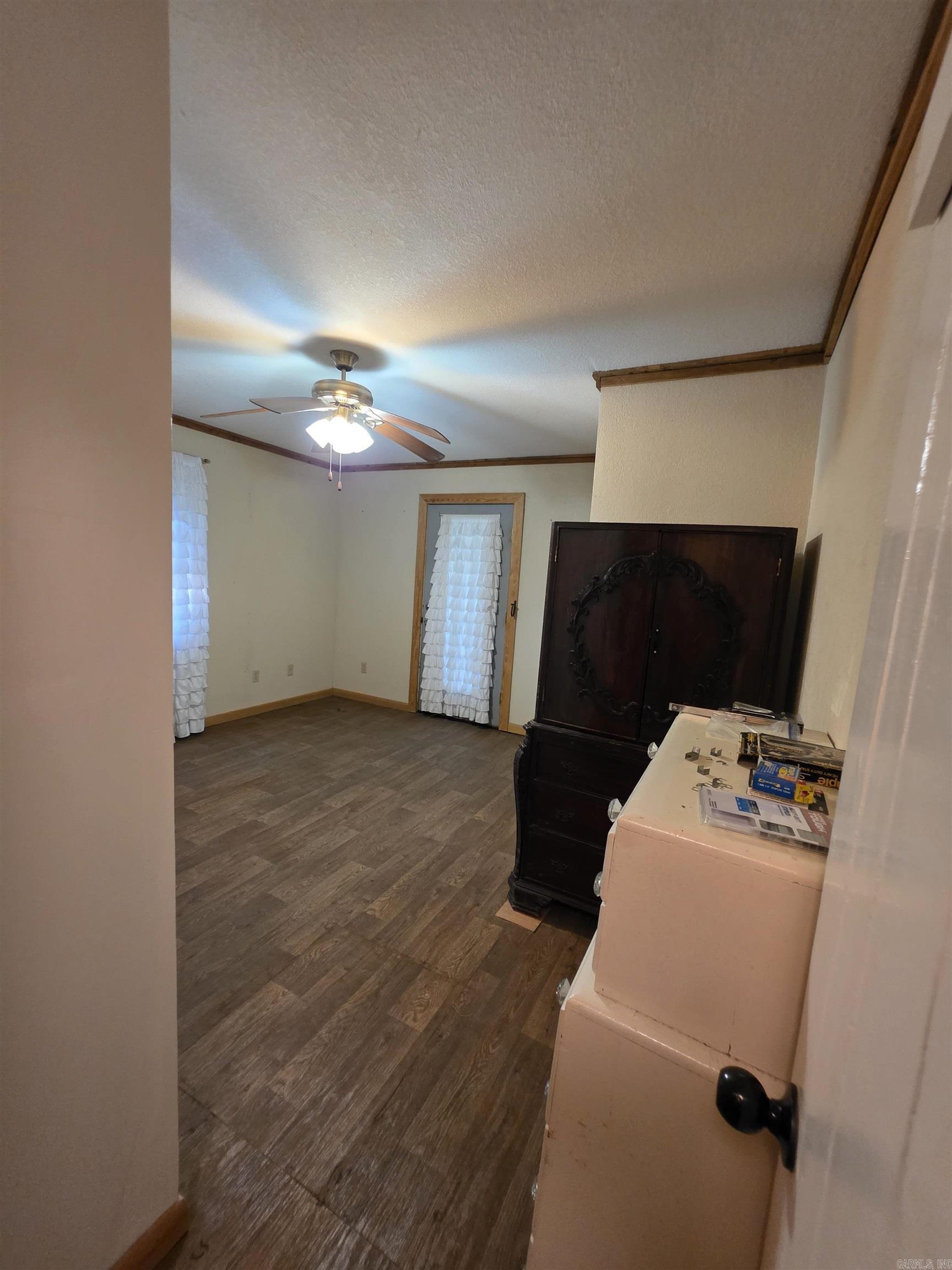 26023441 Property Photo 26