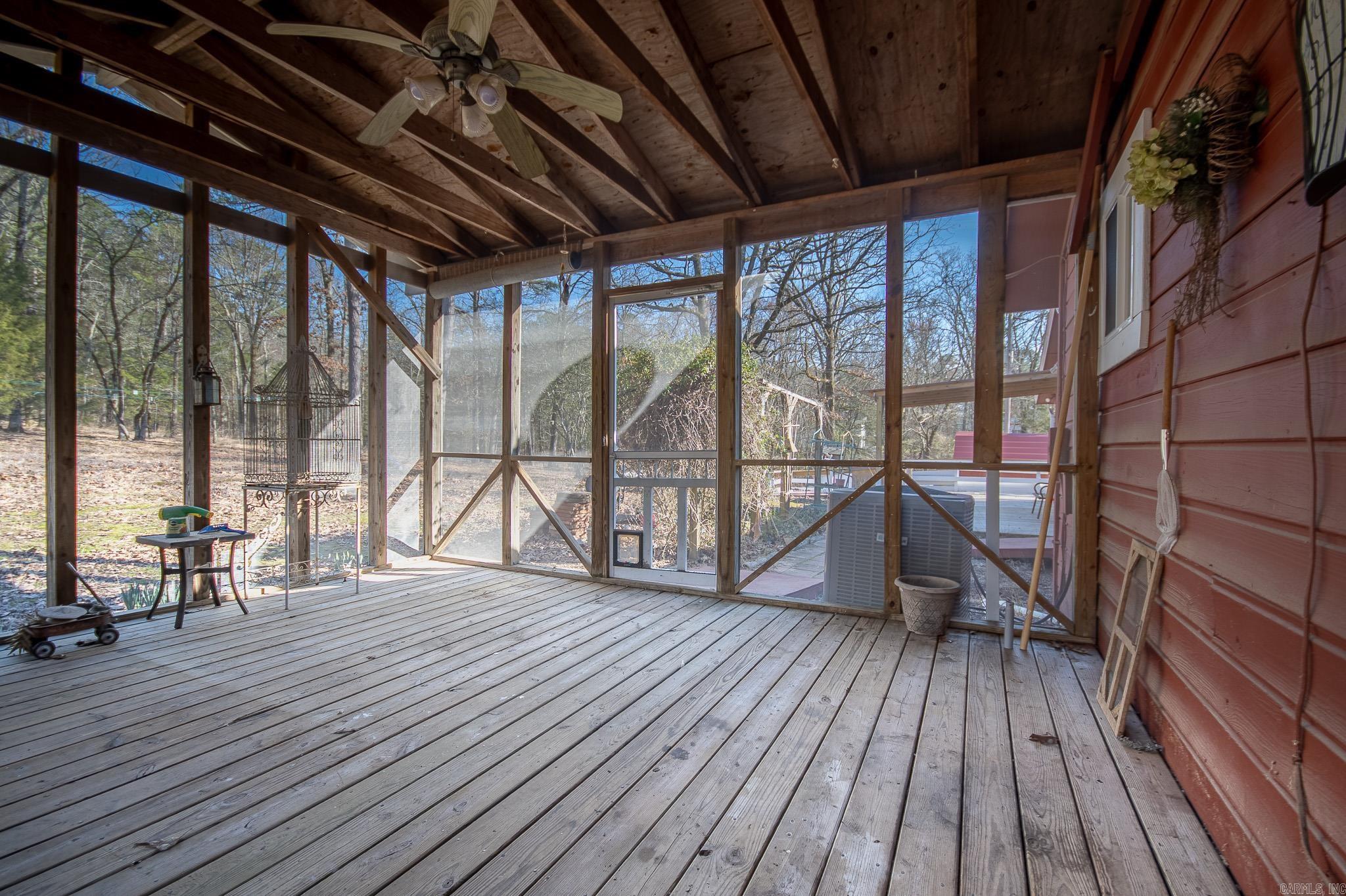 26023441 Property Photo 34