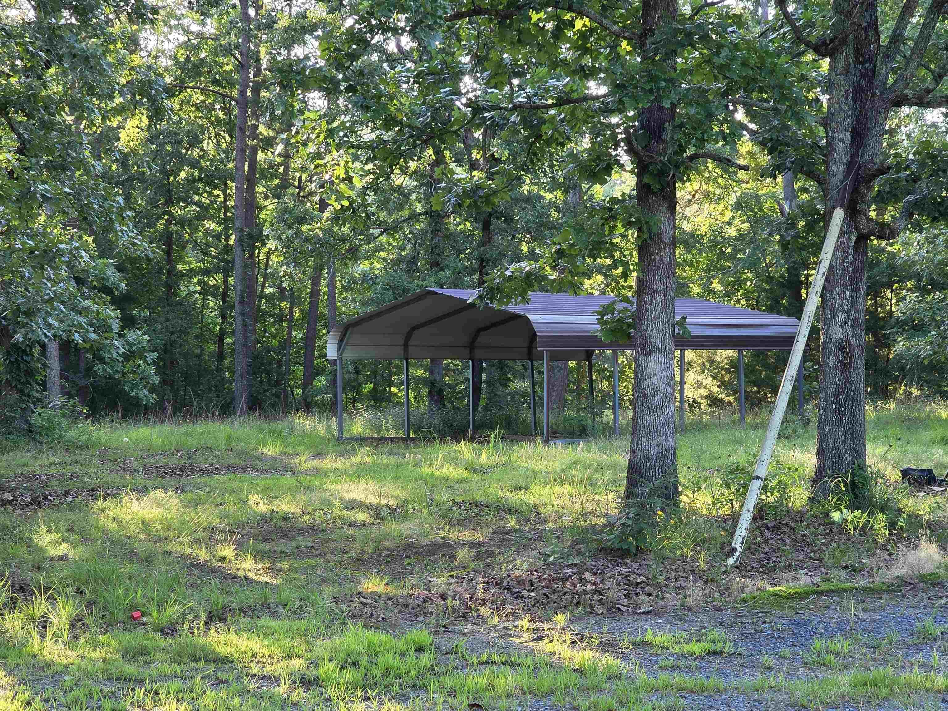 26023441 Property Photo 36