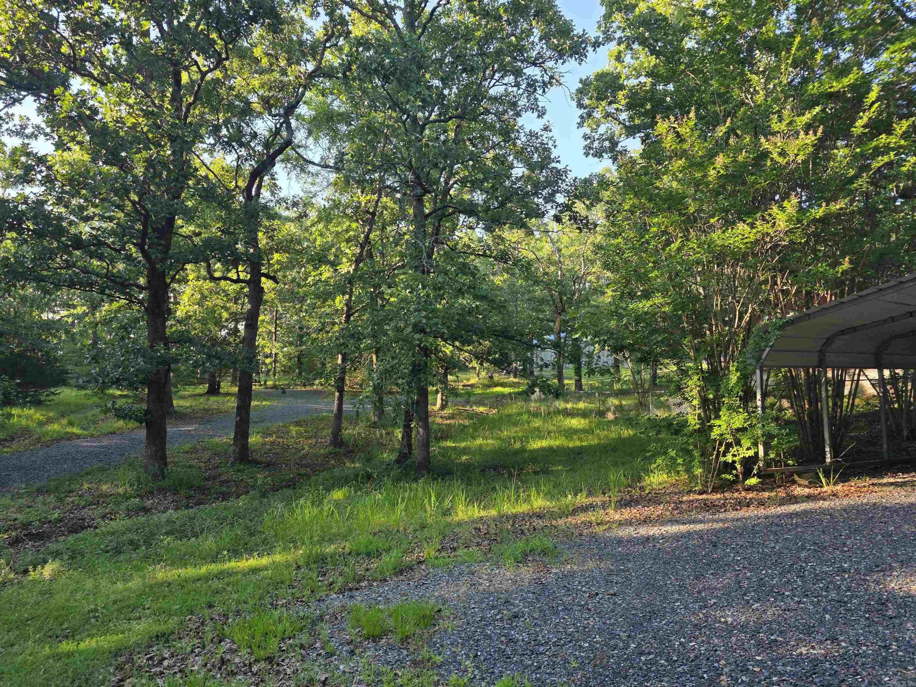 26023441 Property Photo 37