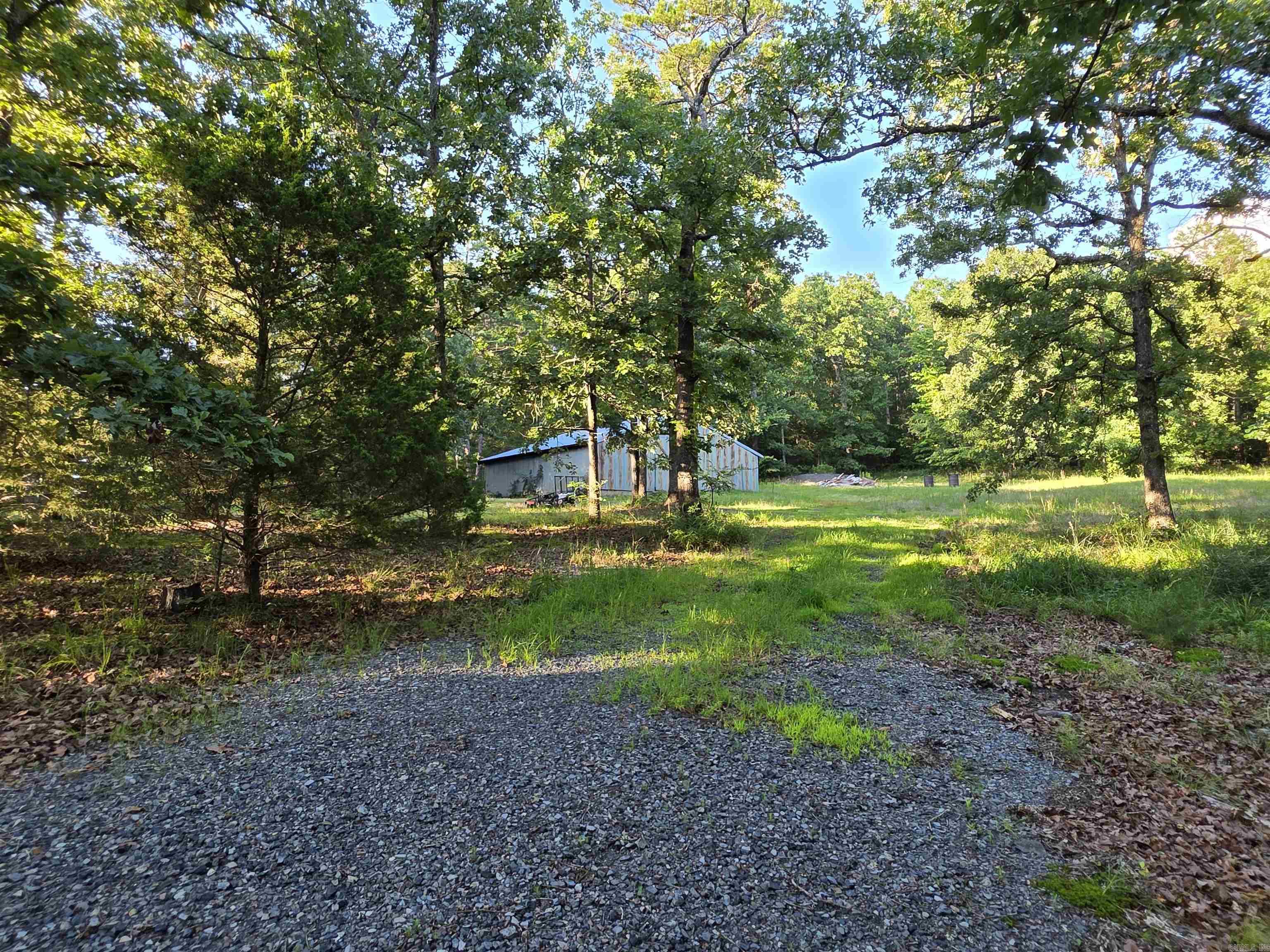26023441 Property Photo 40