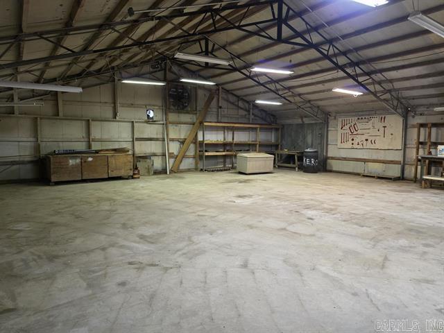 26023441 Property Photo 43