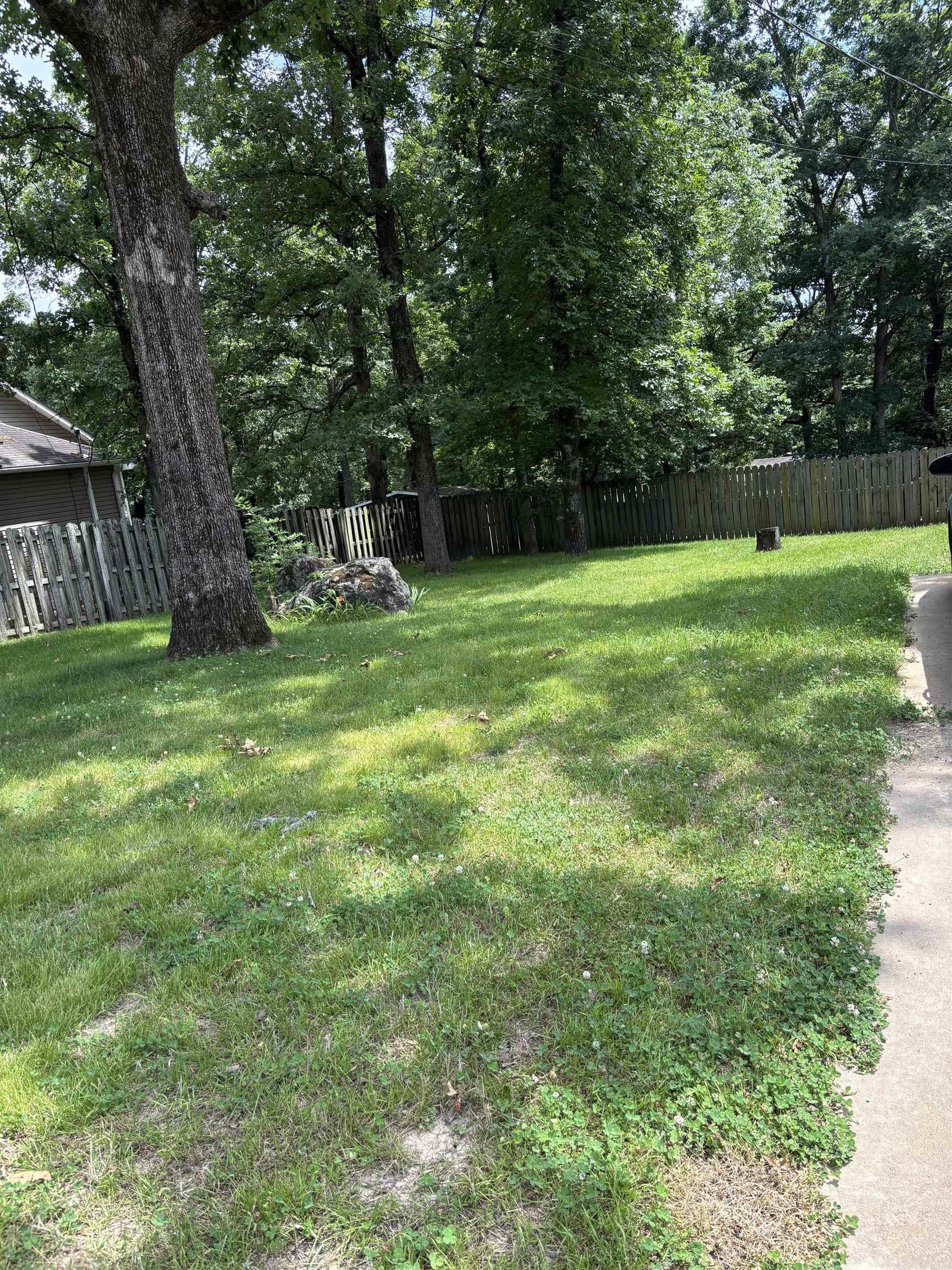 2203 Highland Boulevard Property Photo 2